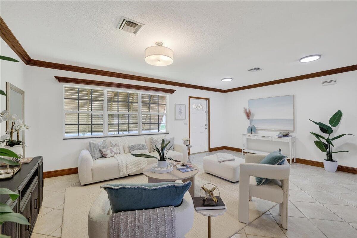 7 Tam O Shanter Lane, Boca Raton, FL 33431 — photo 10 of 35