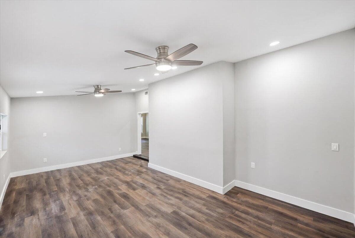 271 NE Naylor St Street, Palm Bay, FL 32907 — photo 19 of 45