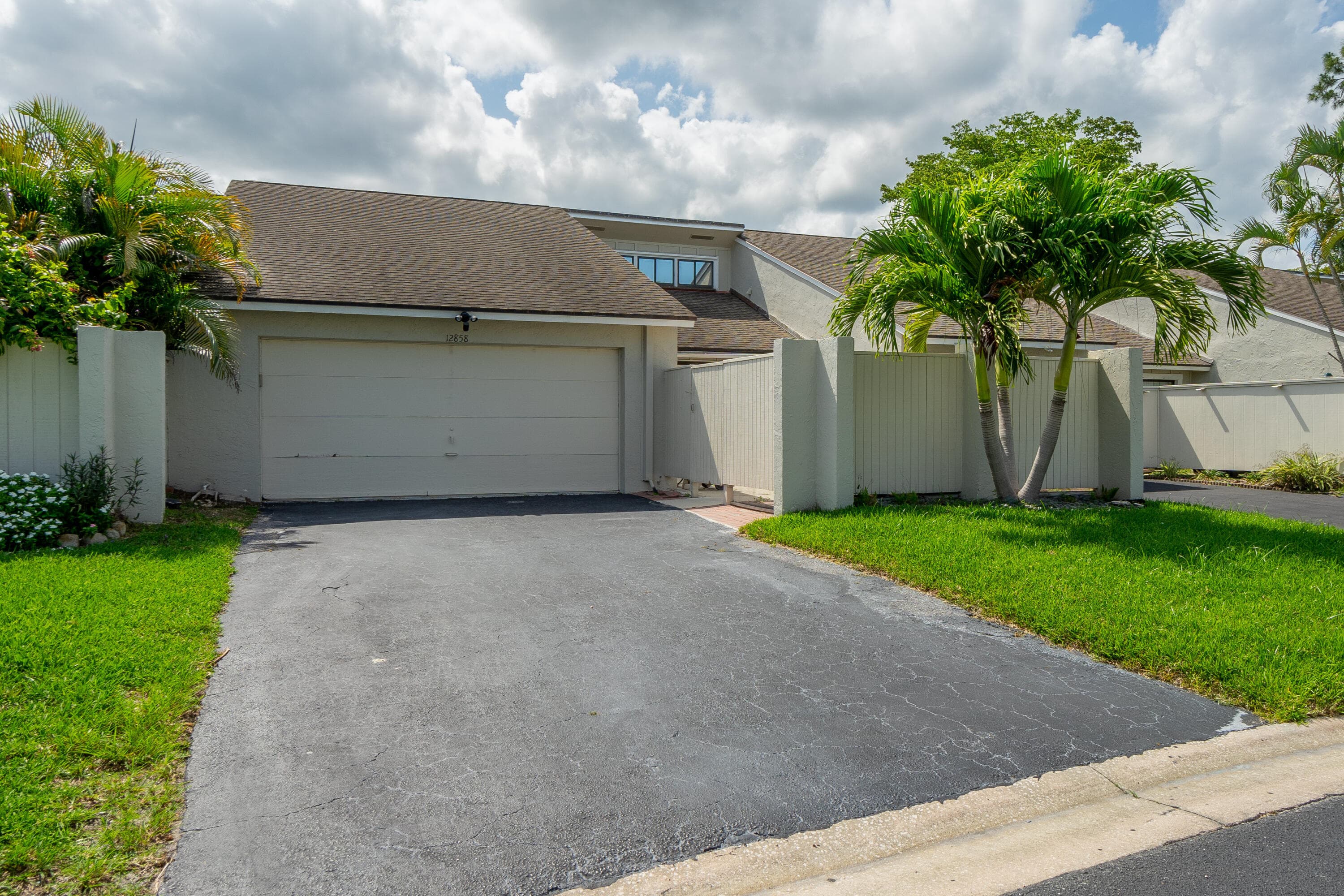 12858 Spinnaker Lane, Wellington, FL 33414 — photo 1 of 28