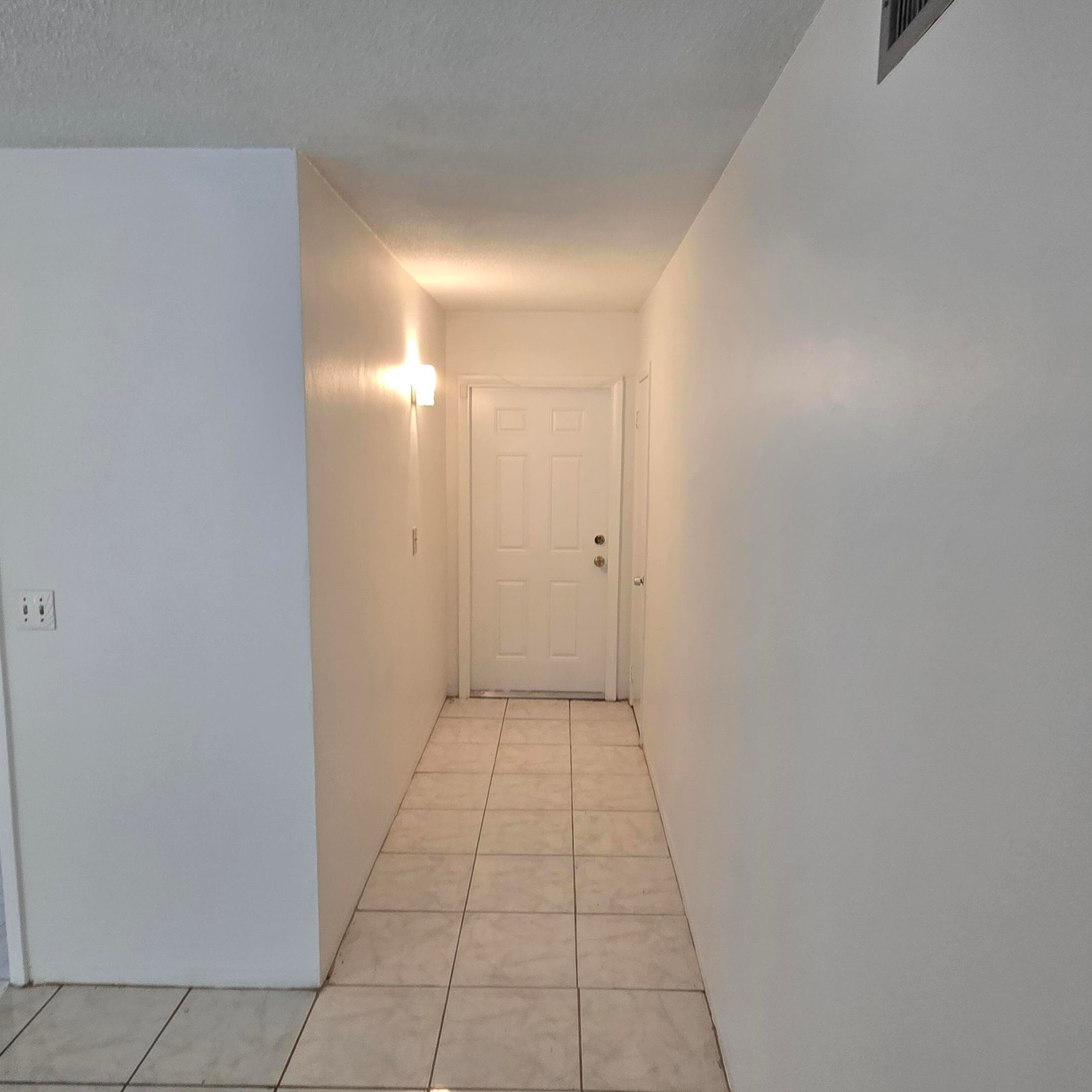 5420 NW 11th Street 202, Plantation, FL 33313 — photo 5 of 16