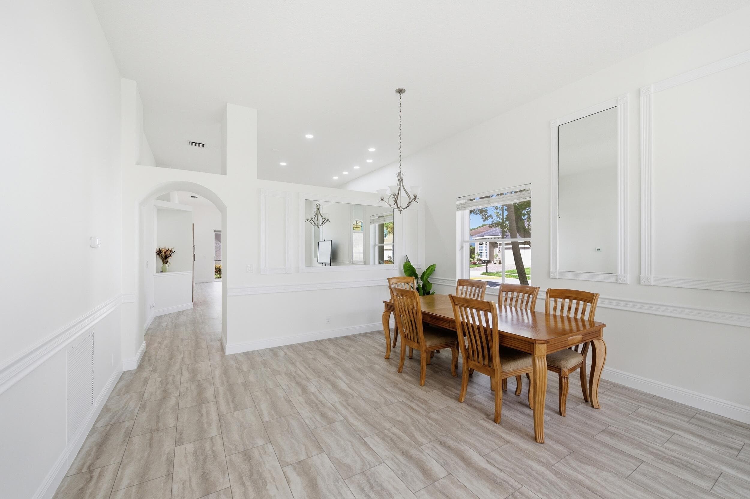 8534 Vía D Oro, Boca Raton, FL 33433 — photo 5 of 34