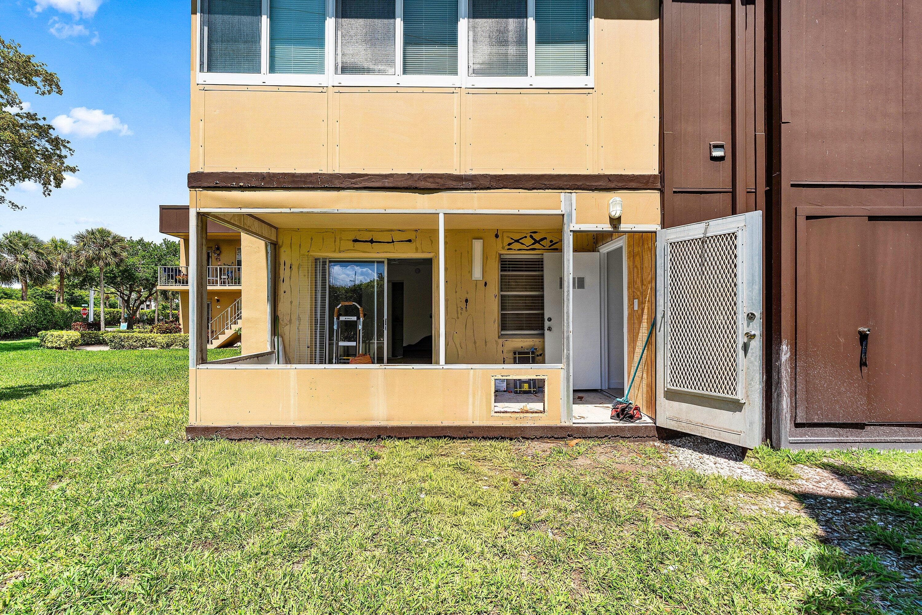 790 Burgundy Q, Delray Beach, FL 33484 — photo 2 of 27