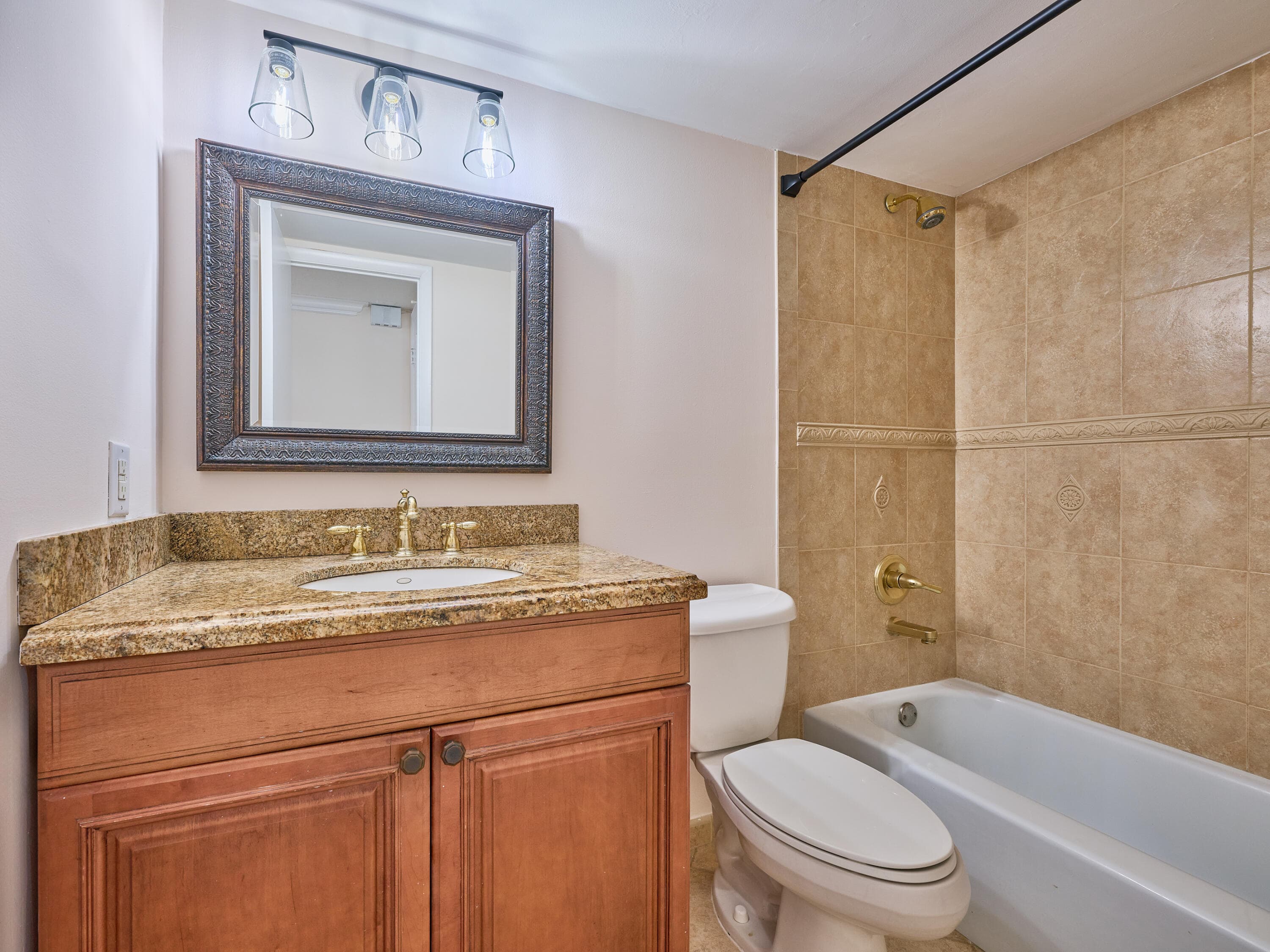 305 N Pompano Beach Boulevard 1204, Pompano Beach, FL 33062 — photo 25 of 44