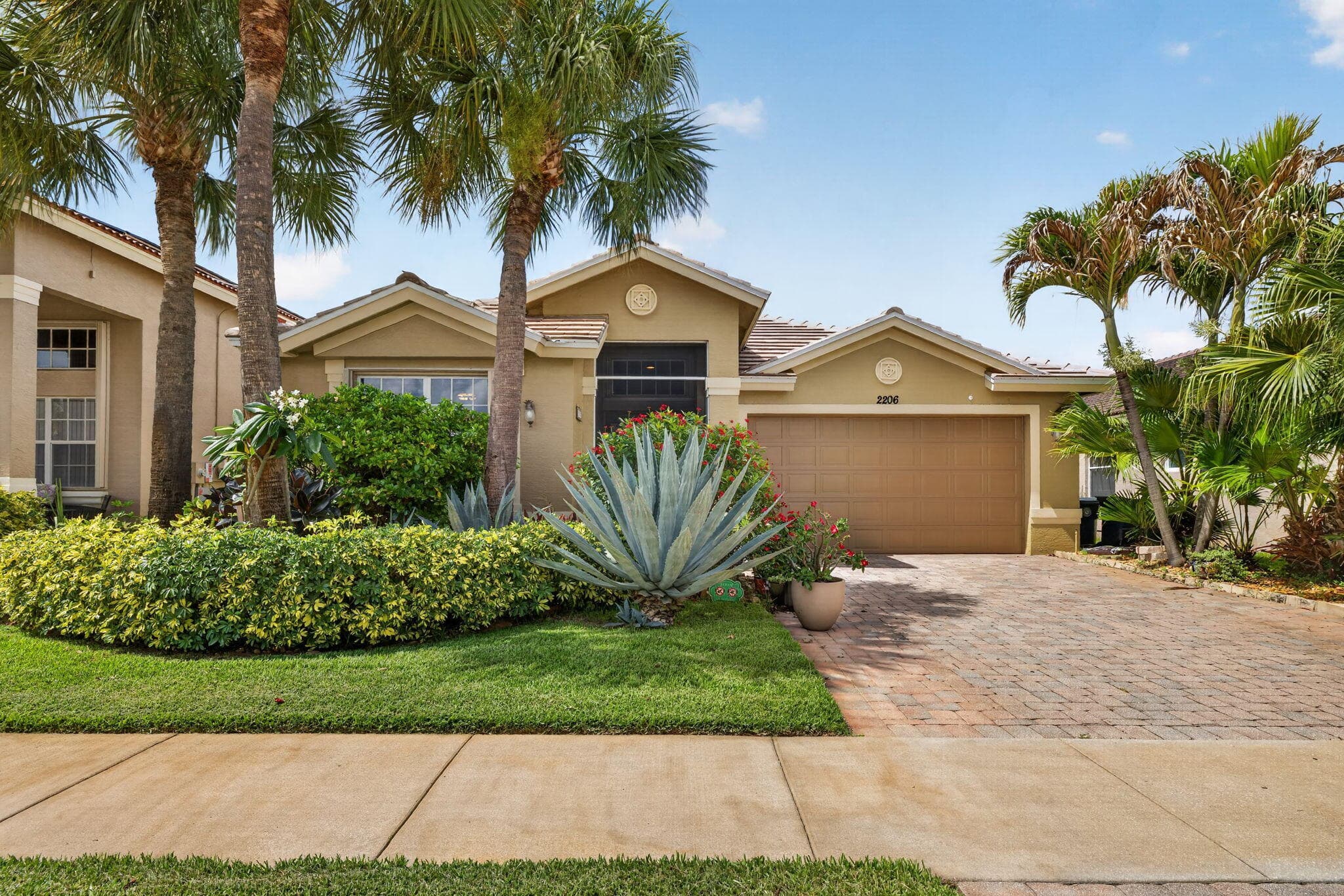 2206 Newport Isles Boulevard, Port St. Lucie, FL 34953 — photo 2 of 57