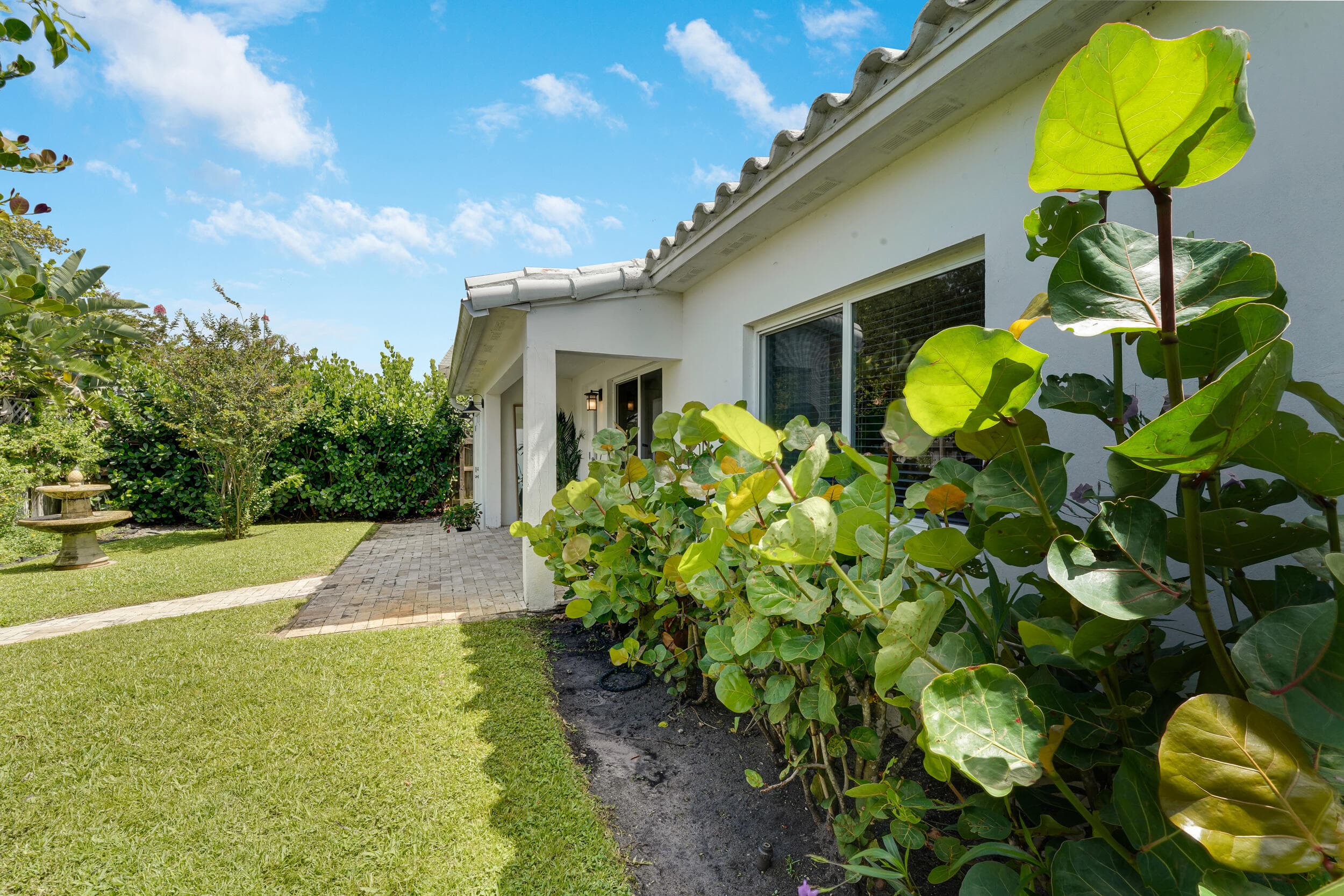 1236 NE 13th Avenue, Fort Lauderdale, FL 33304 — photo 19 of 41