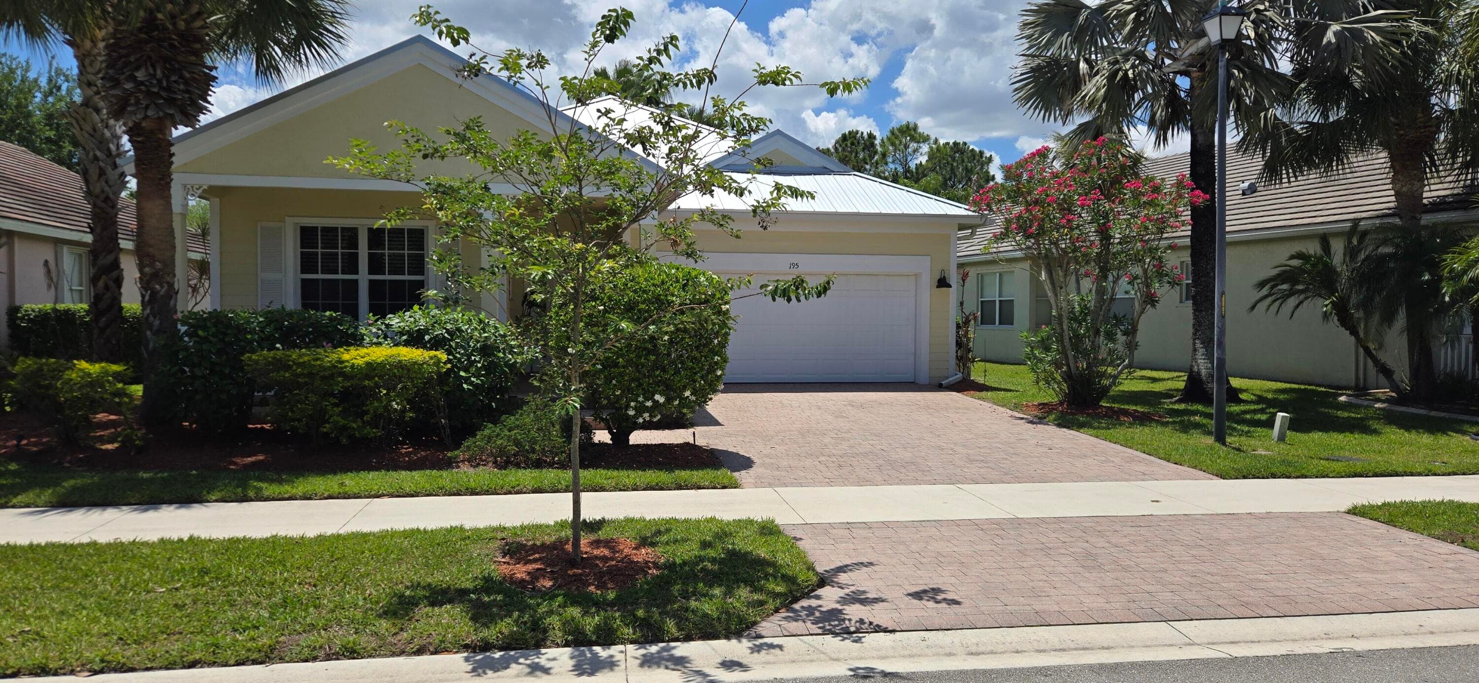 195 NW Willow Grove Avenue, Port St. Lucie, FL 34986 — photo 1 of 23