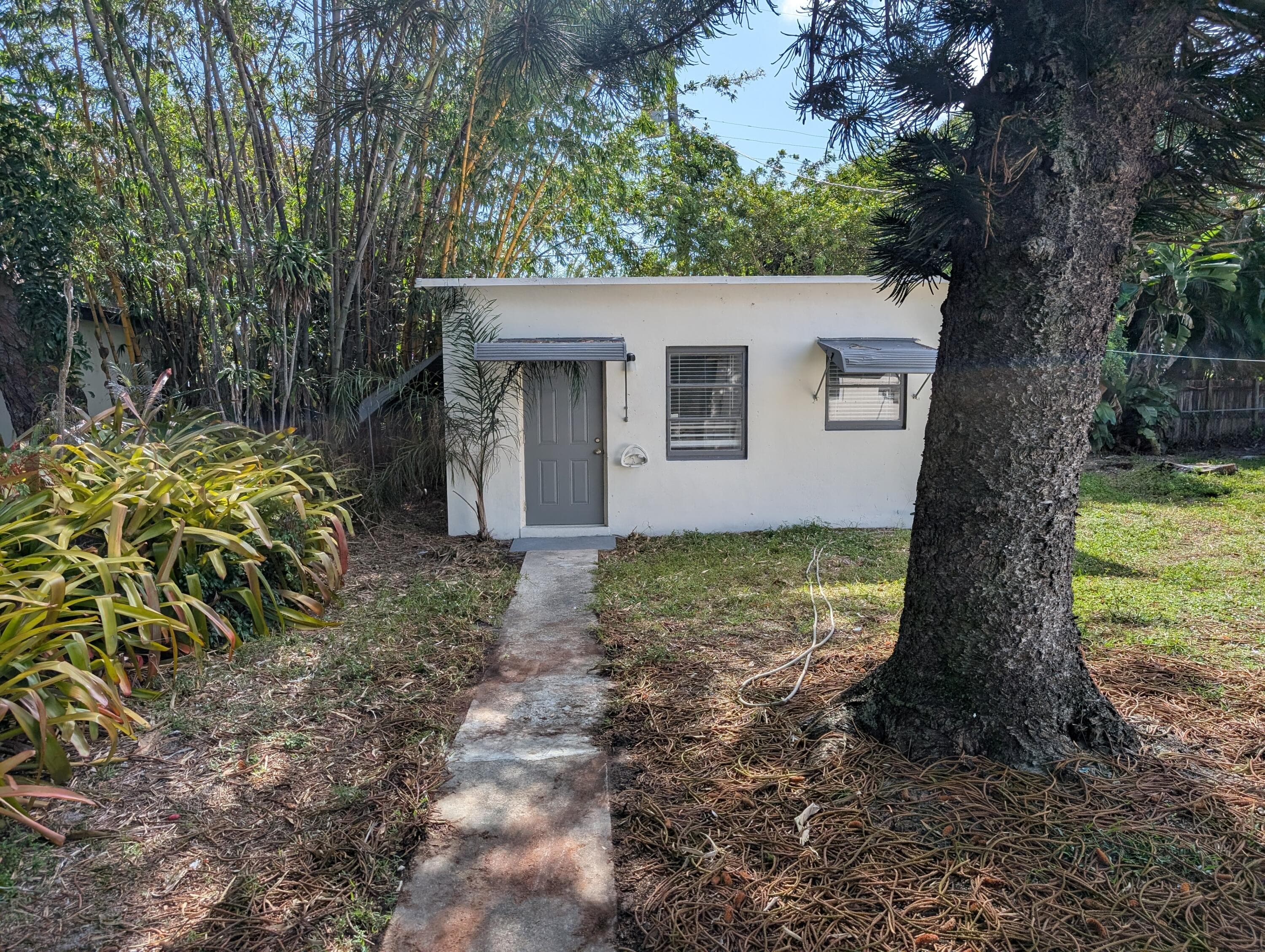 1420 NW 5th Avenue NW, Fort Lauderdale, FL 33311 — photo 11 of 15