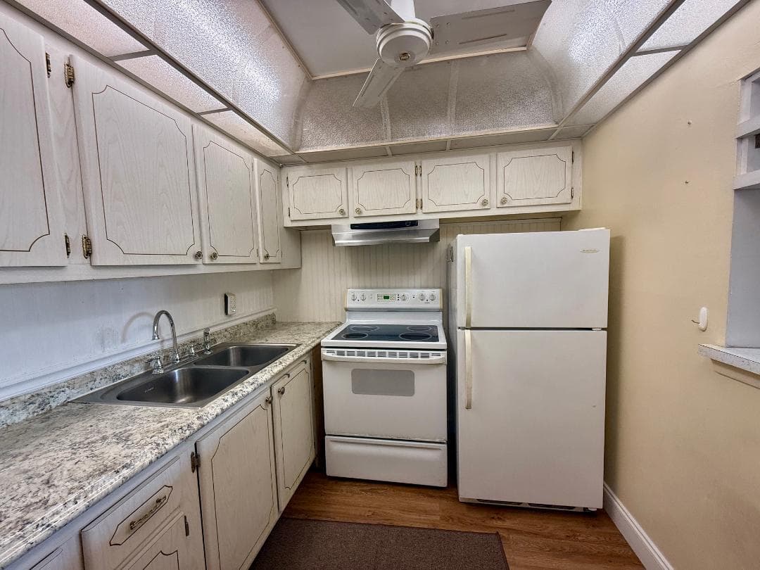 364 Camden P 364, West Palm Beach, FL 33417 — photo 3 of 13