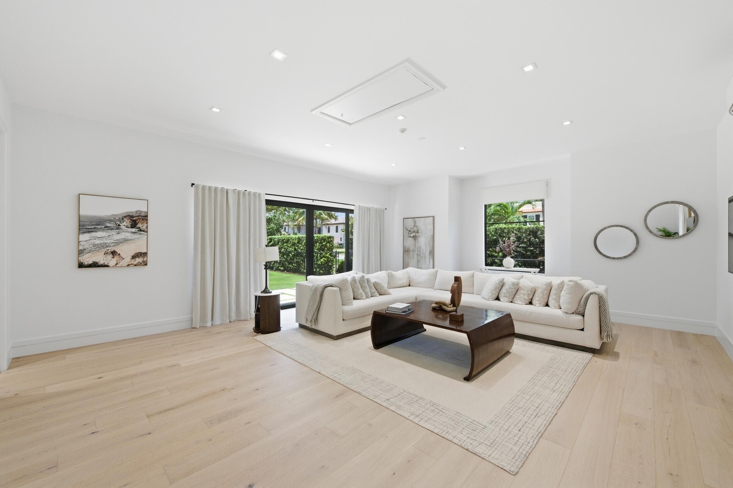 248 E Lakewood Road, West Palm Beach, FL 33405 — photo 17 of 43