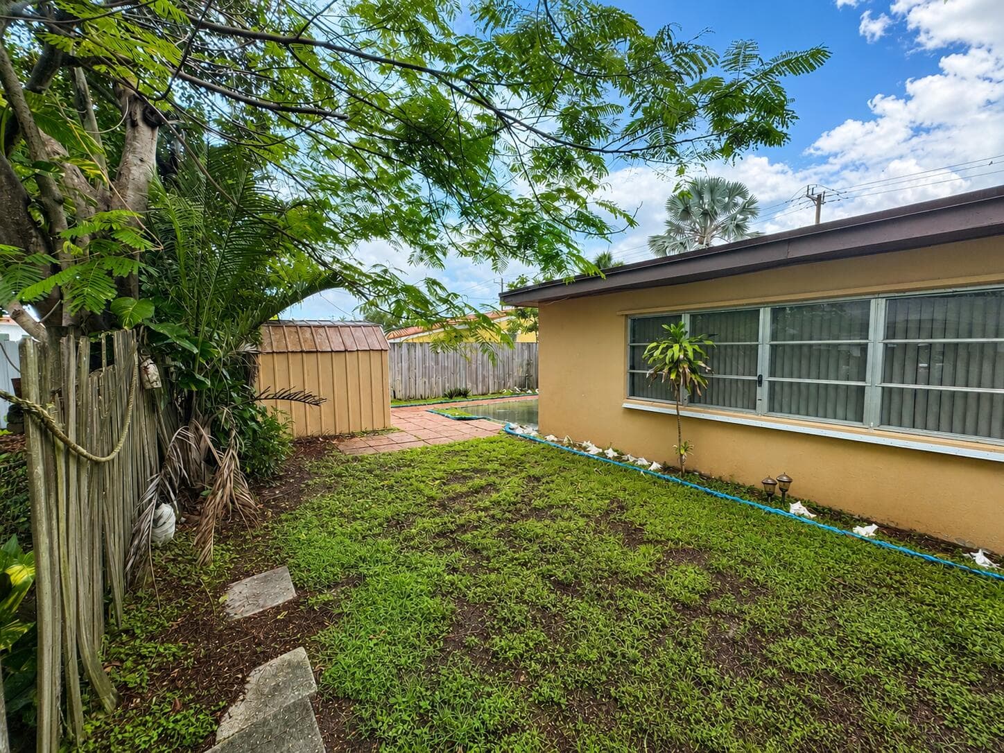 6600 Allen Street, Hollywood, FL 33024 — photo 29 of 32