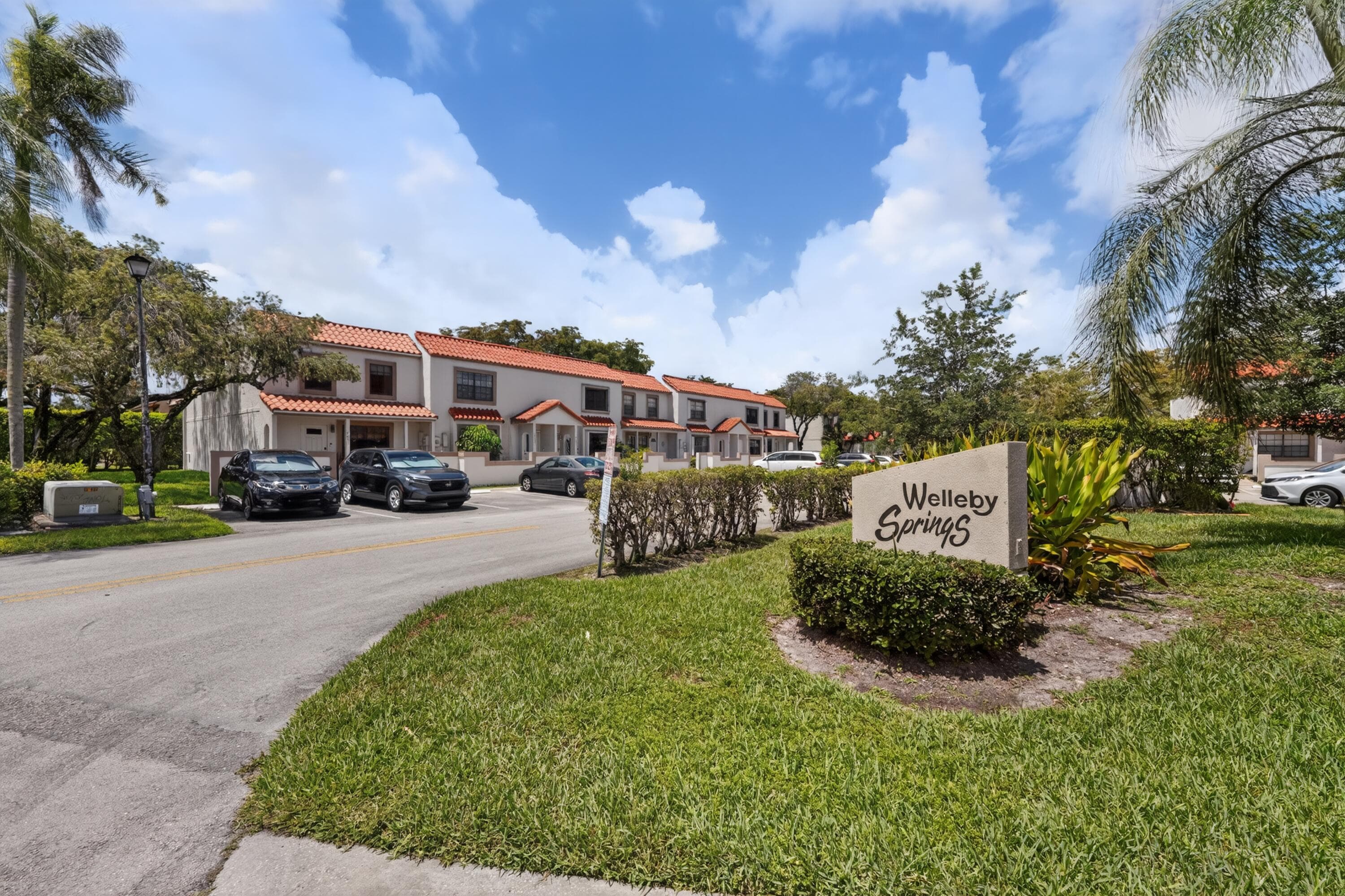 9409 NW 42nd Street, Sunrise, FL 33351 — photo 1 of 18