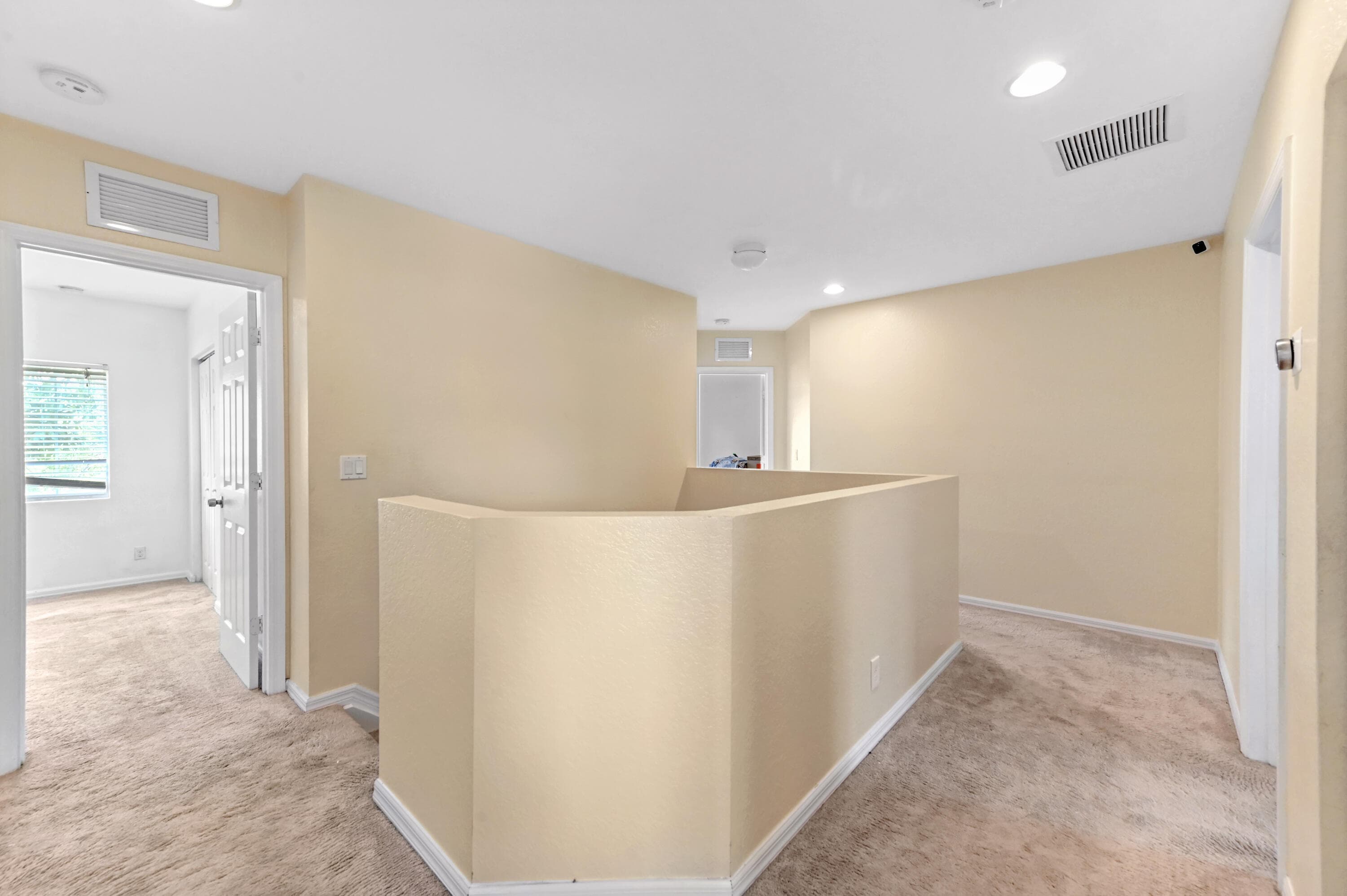 6819 Osage Circle, West Palm Beach, FL 33413 — photo 16 of 34