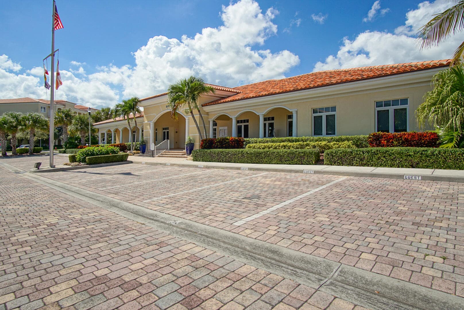 25 Harbour Isle Dr W 205, Fort Pierce, FL 34949 — photo 32 of 36