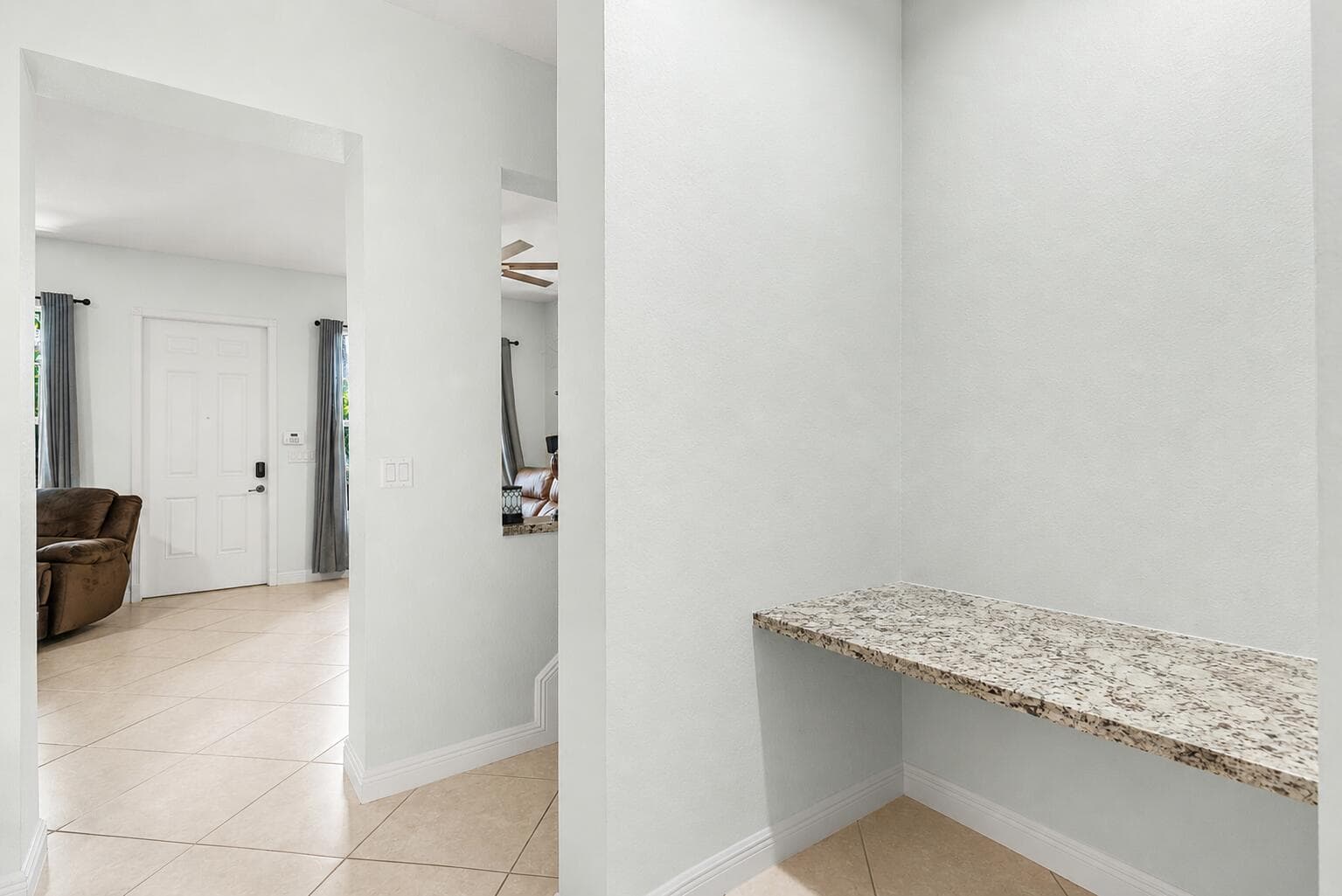 704 NW 83rd Place, Boca Raton, FL 33487 — photo 8 of 37