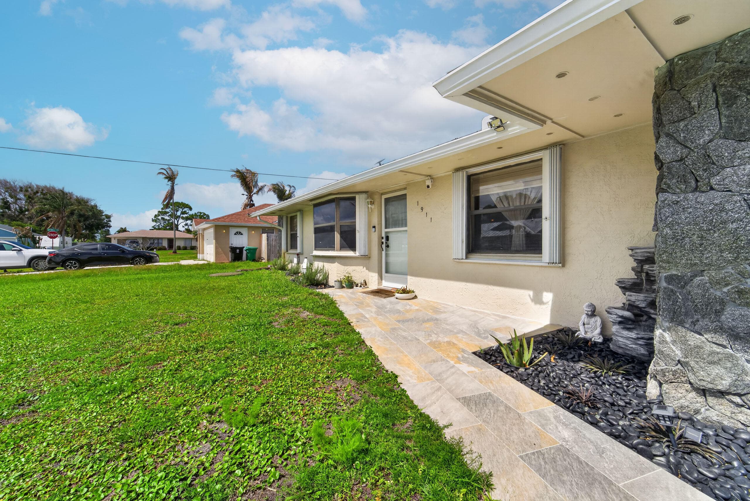 1911 SE Dock Street, Port St. Lucie, FL 34952 — photo 7 of 36