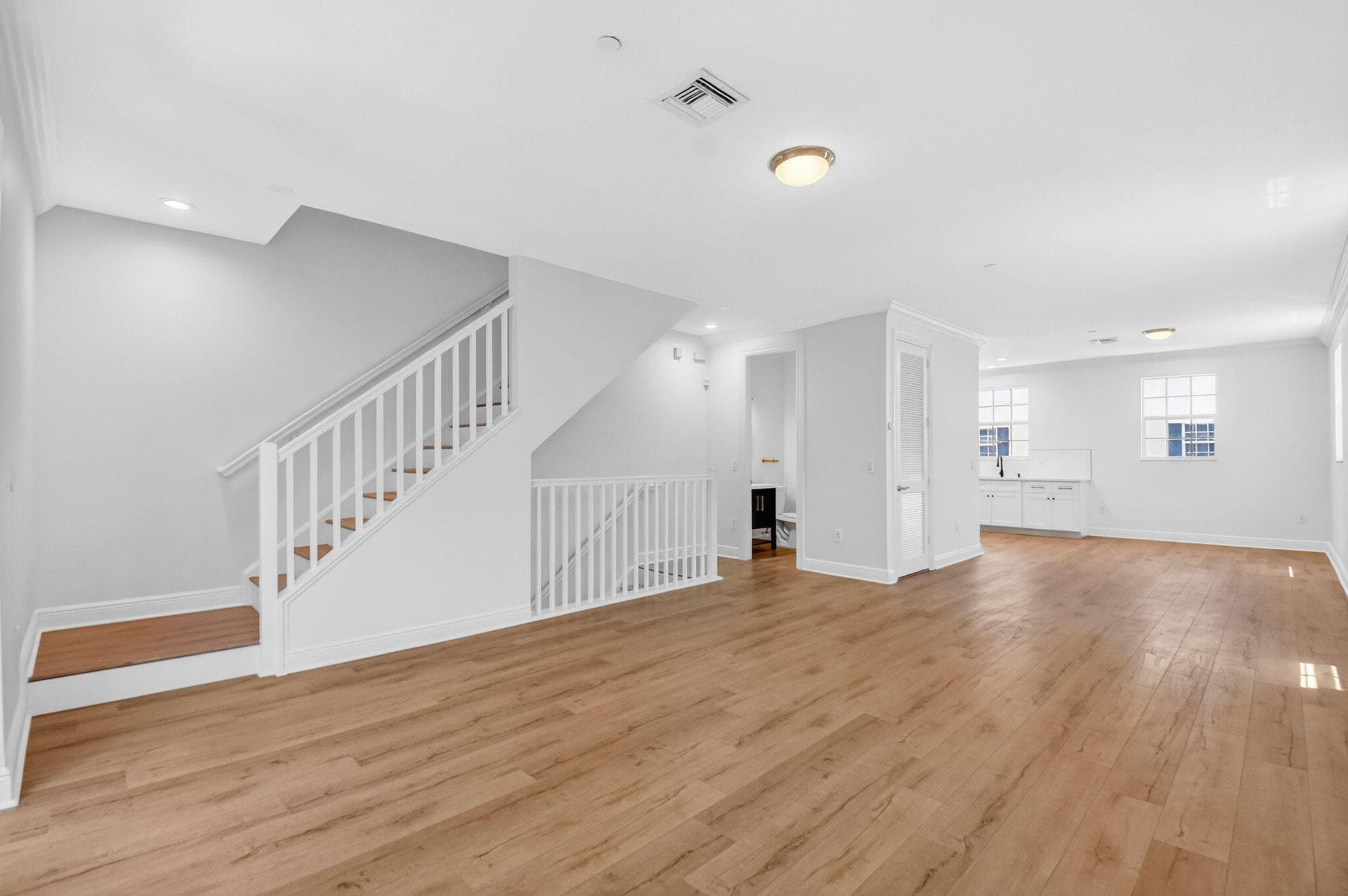 2502 N Dixie Highway 32, Lake Worth Beach, FL 33460 — photo 17 of 42