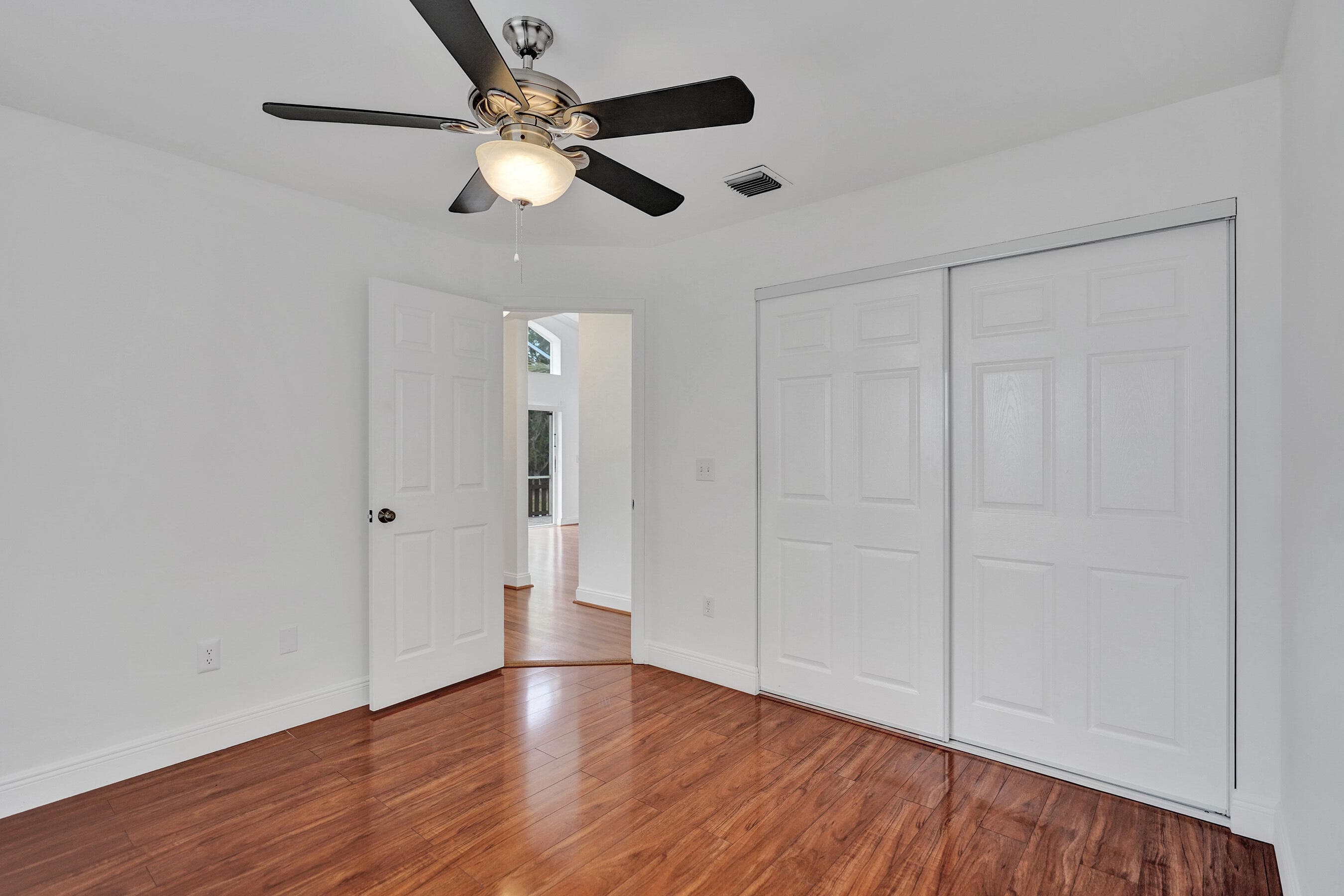 6817 Barnwell Drive, Boynton Beach, FL 33437 — photo 9 of 23