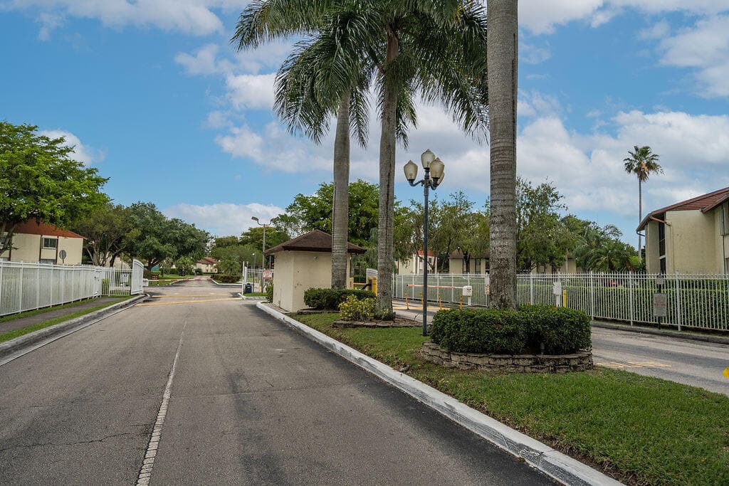 4759 Sable Pine Circle B2, West Palm Beach, FL 33417 — photo 33 of 39