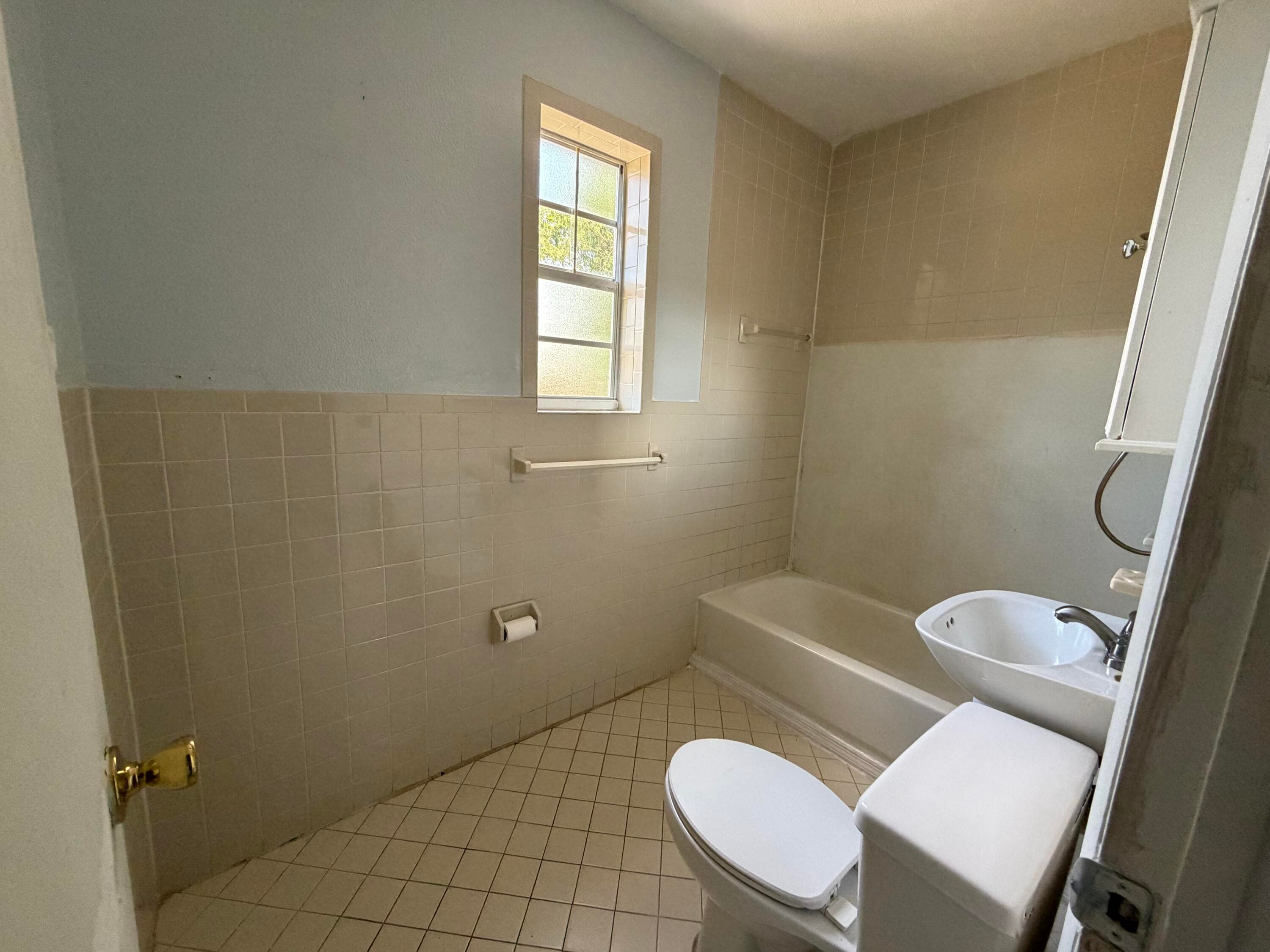 5233 NE 20th Terrace, Pompano Beach, FL 33064 — photo 16 of 20