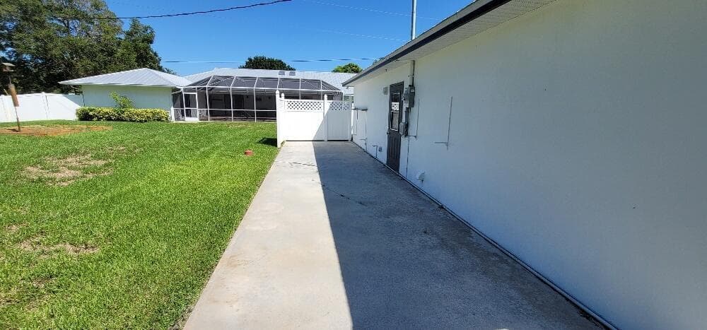 1616 SW 20th St Street SW, Vero Beach, FL 32962 — photo 56 of 70