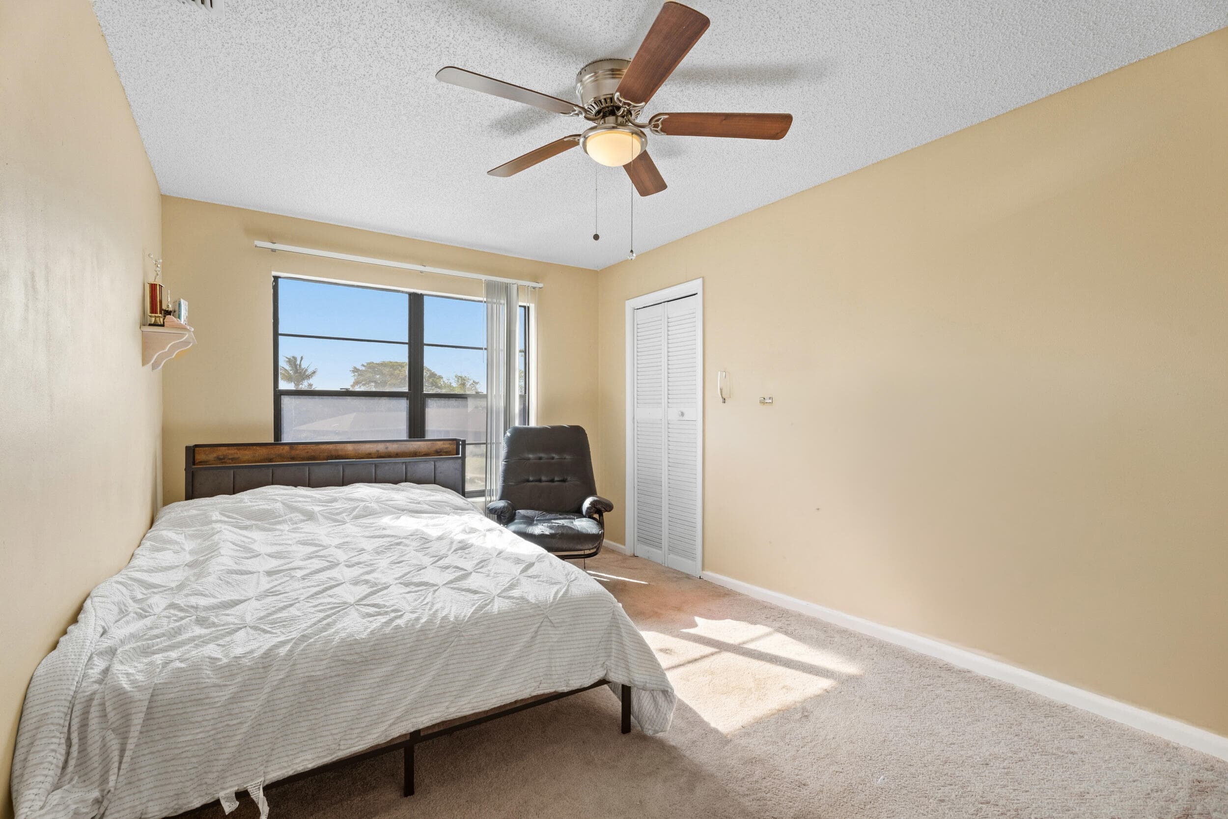 5900 Flatrock Road, West Palm Beach, FL 33413 — photo 17 of 36