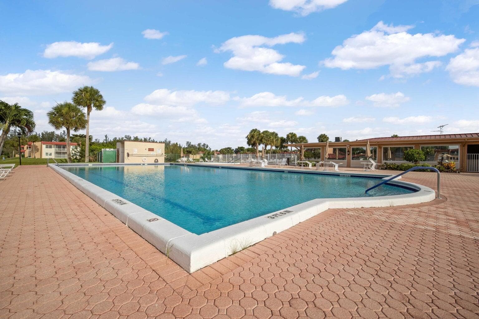 120 Lake Evelyn Drive, West Palm Beach, FL 33411 — photo 31 of 32