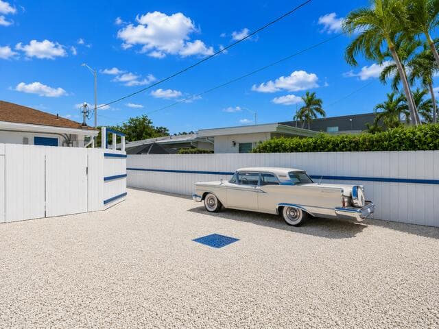 1539-1541 NE 15th Avenue, Fort Lauderdale, FL 33304 — photo 30 of 63