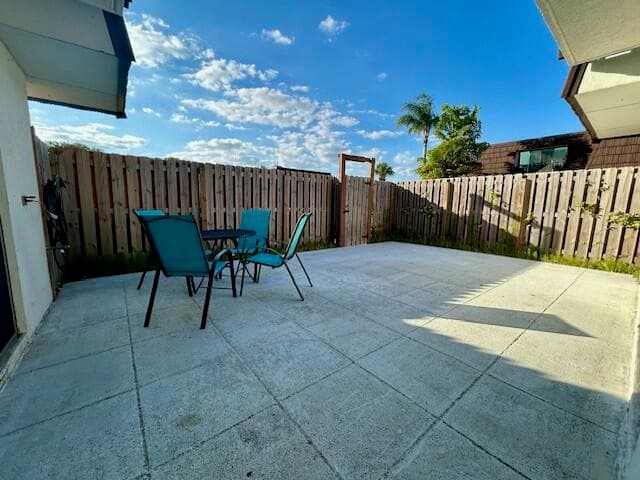 6166 SE Riverboat Drive 926, Stuart, FL 34997 — photo 4 of 30