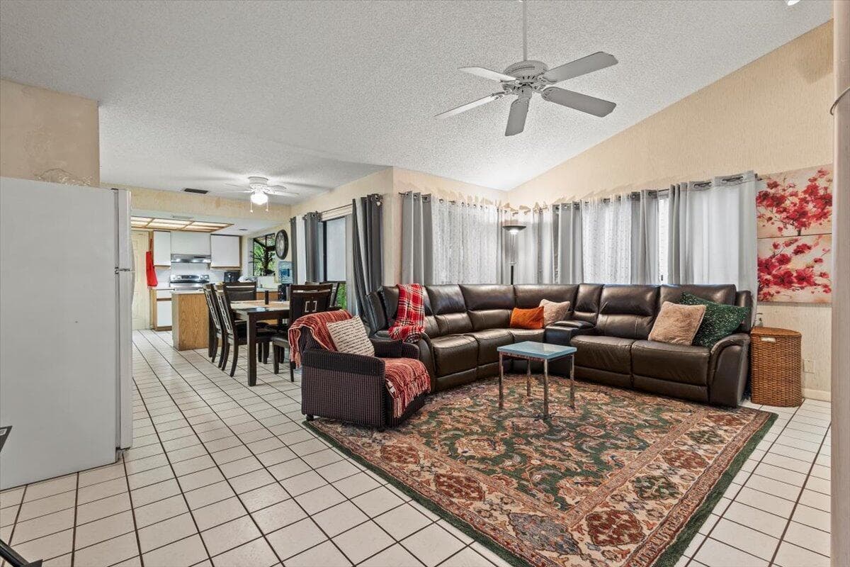 6691 S Pine Court, West Palm Beach, FL 33418 — photo 24 of 59