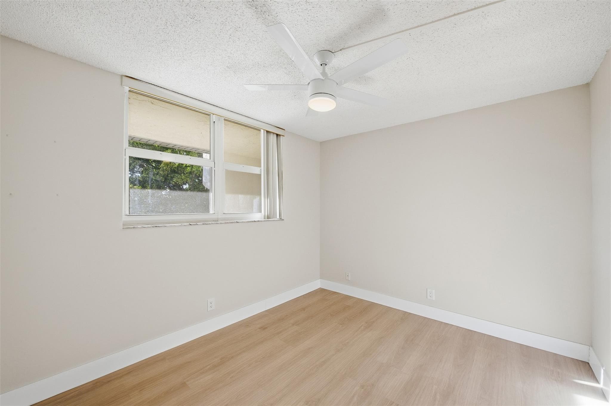 9430 Poinciana Place 409, Davie, FL 33324 — photo 16 of 25