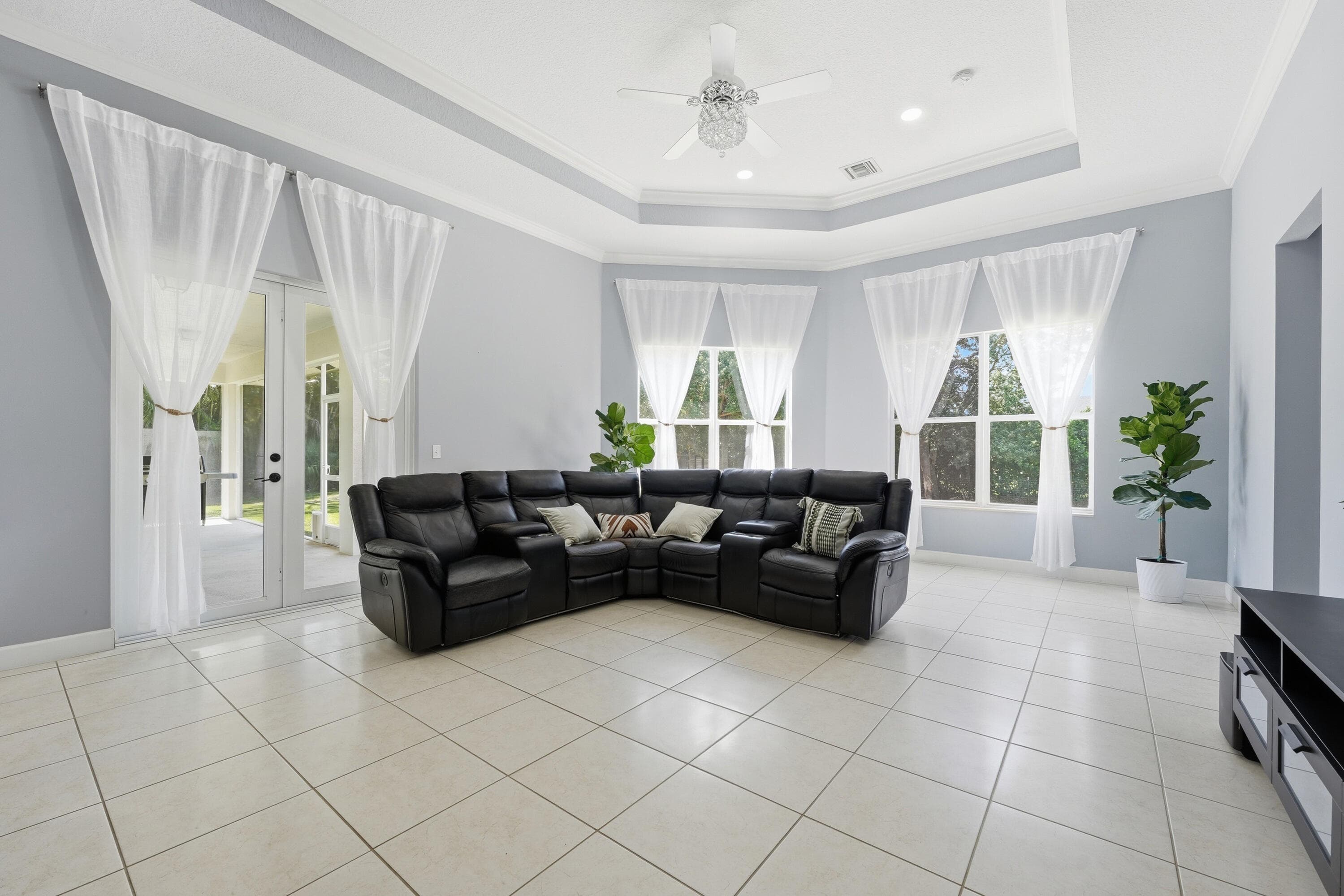 18220 N 90th St Street N, The Acreage, FL 33470 — photo 8 of 38