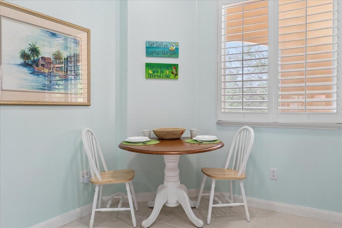 19 W Harbour Isle Dr Drive W 202, Fort Pierce, FL 34949 — photo 13 of 35