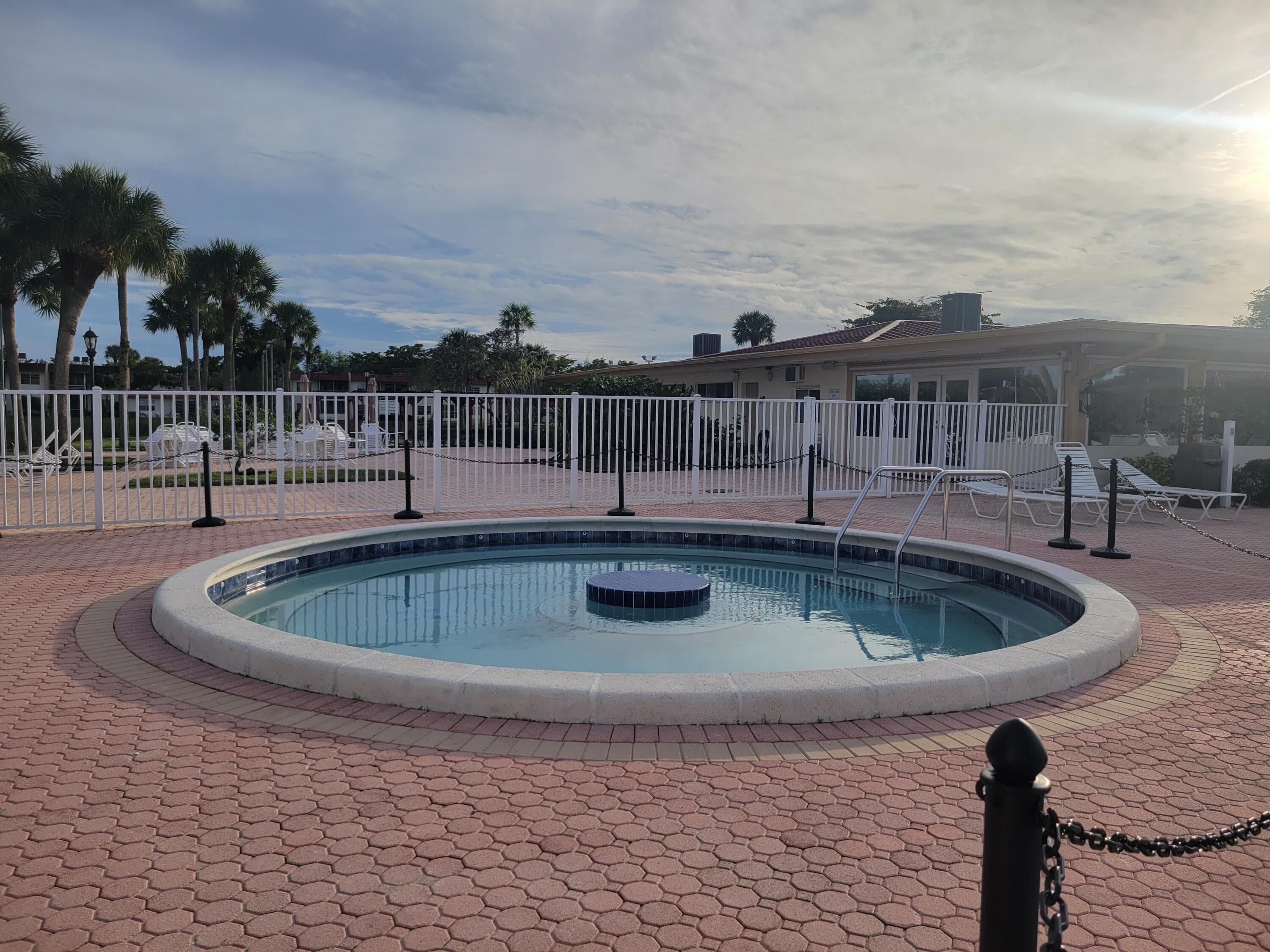 356 Lake Dora Drive, West Palm Beach, FL 33411 — photo 35 of 36