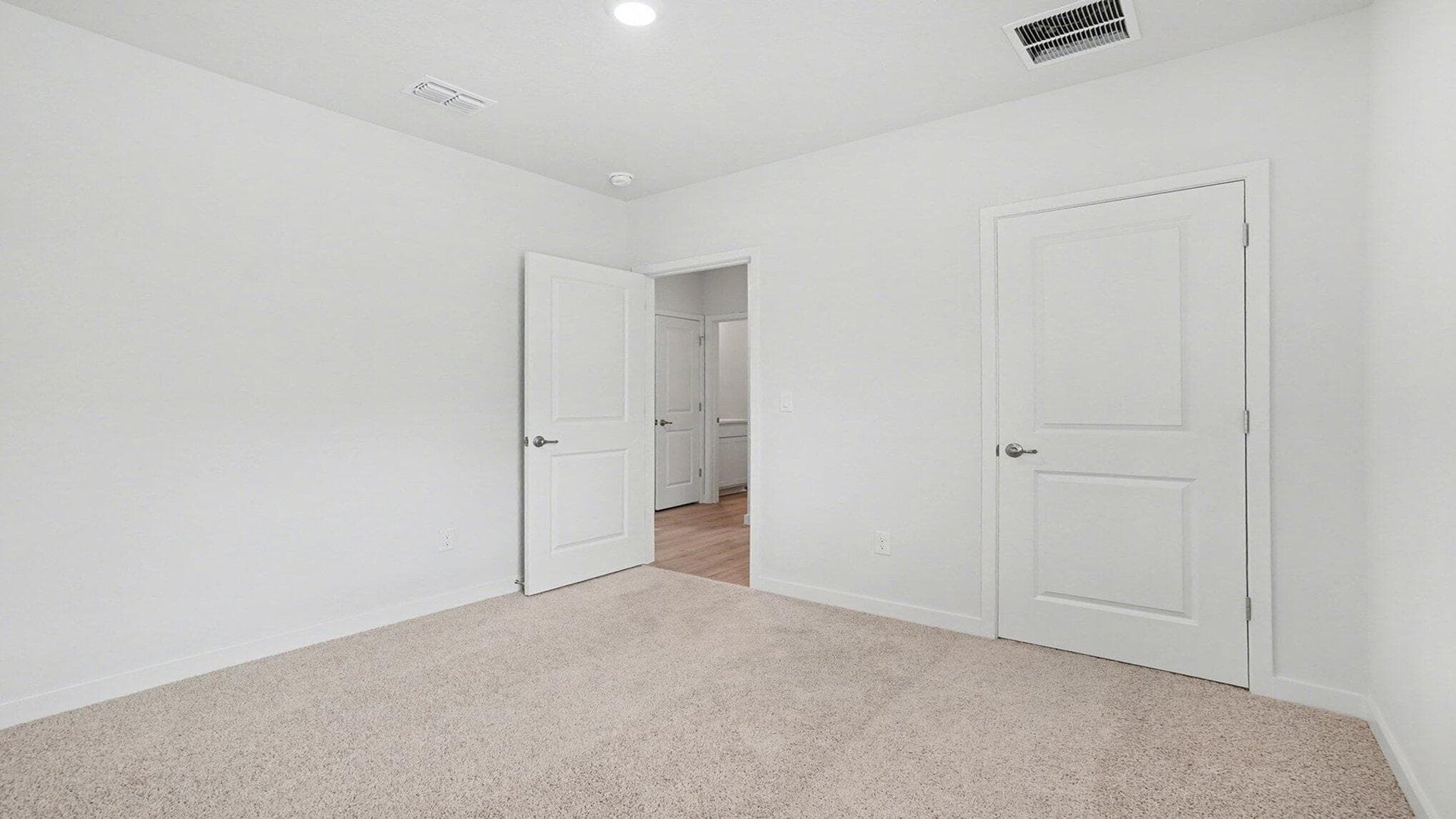 9597 Venetian Square, Vero Beach, FL 32966 — photo 13 of 23