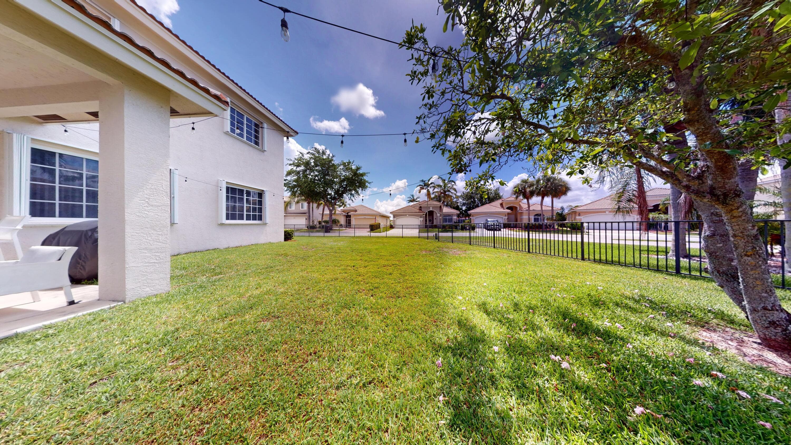 8586 White Cay, West Palm Beach, FL 33411 — photo 16 of 39