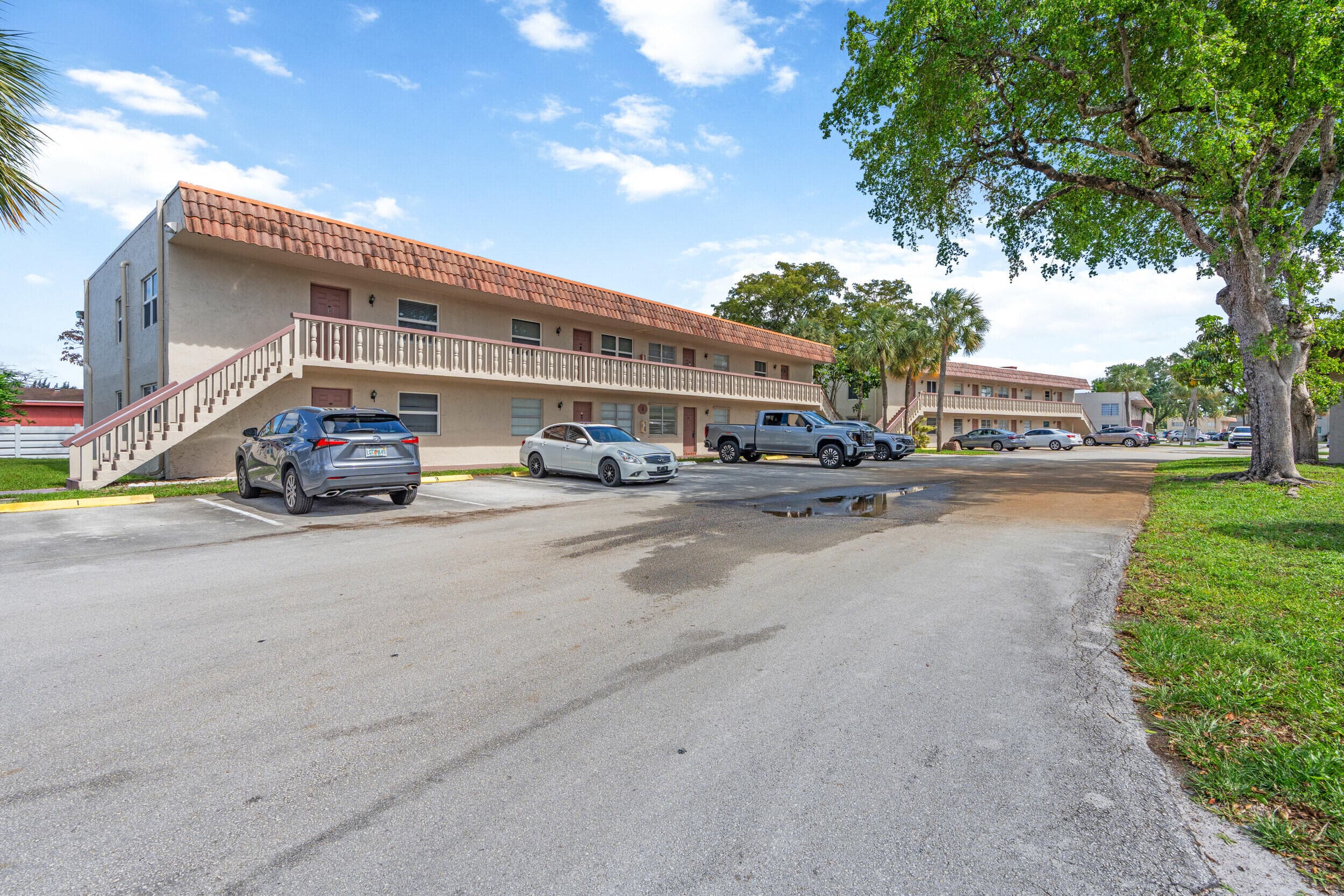 3777 NW 78th Avenue 1b, Davie, FL 33024 — photo 2 of 23