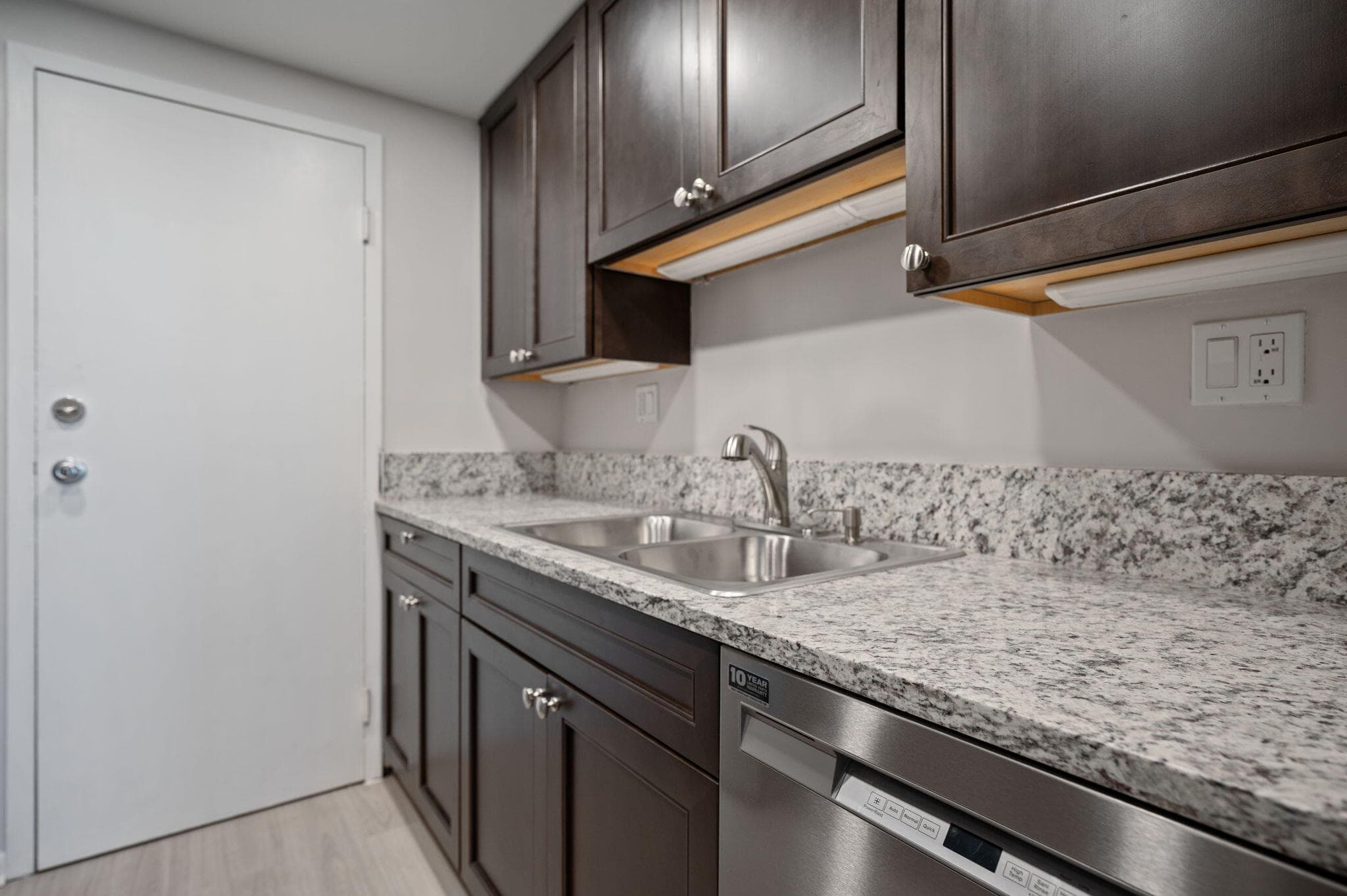 900 NE 18th Avenue 1406-1407, Fort Lauderdale, FL 33304 — photo 5 of 57