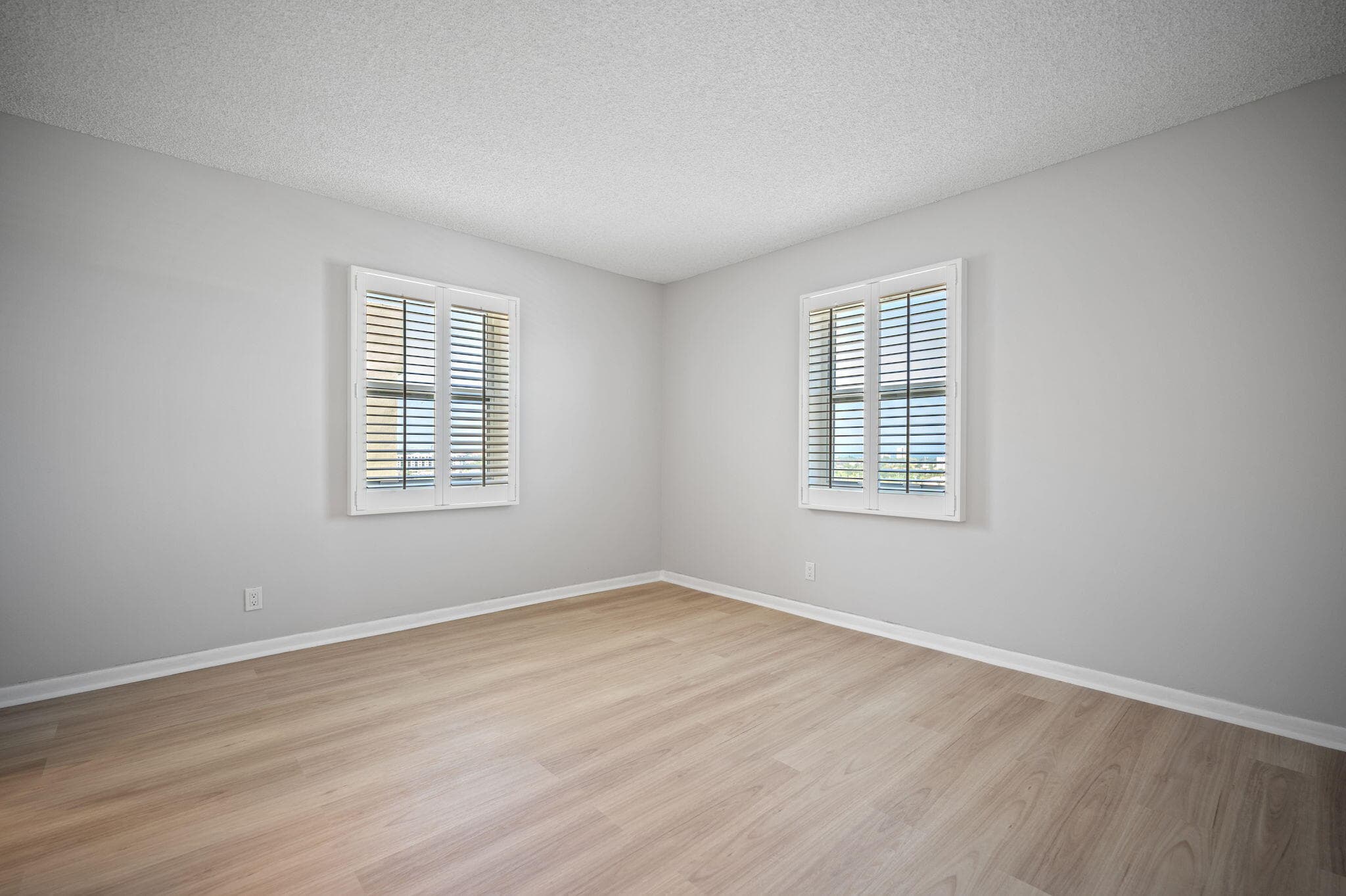 900 NE 18th Avenue 1406-1407, Fort Lauderdale, FL 33304 — photo 16 of 57