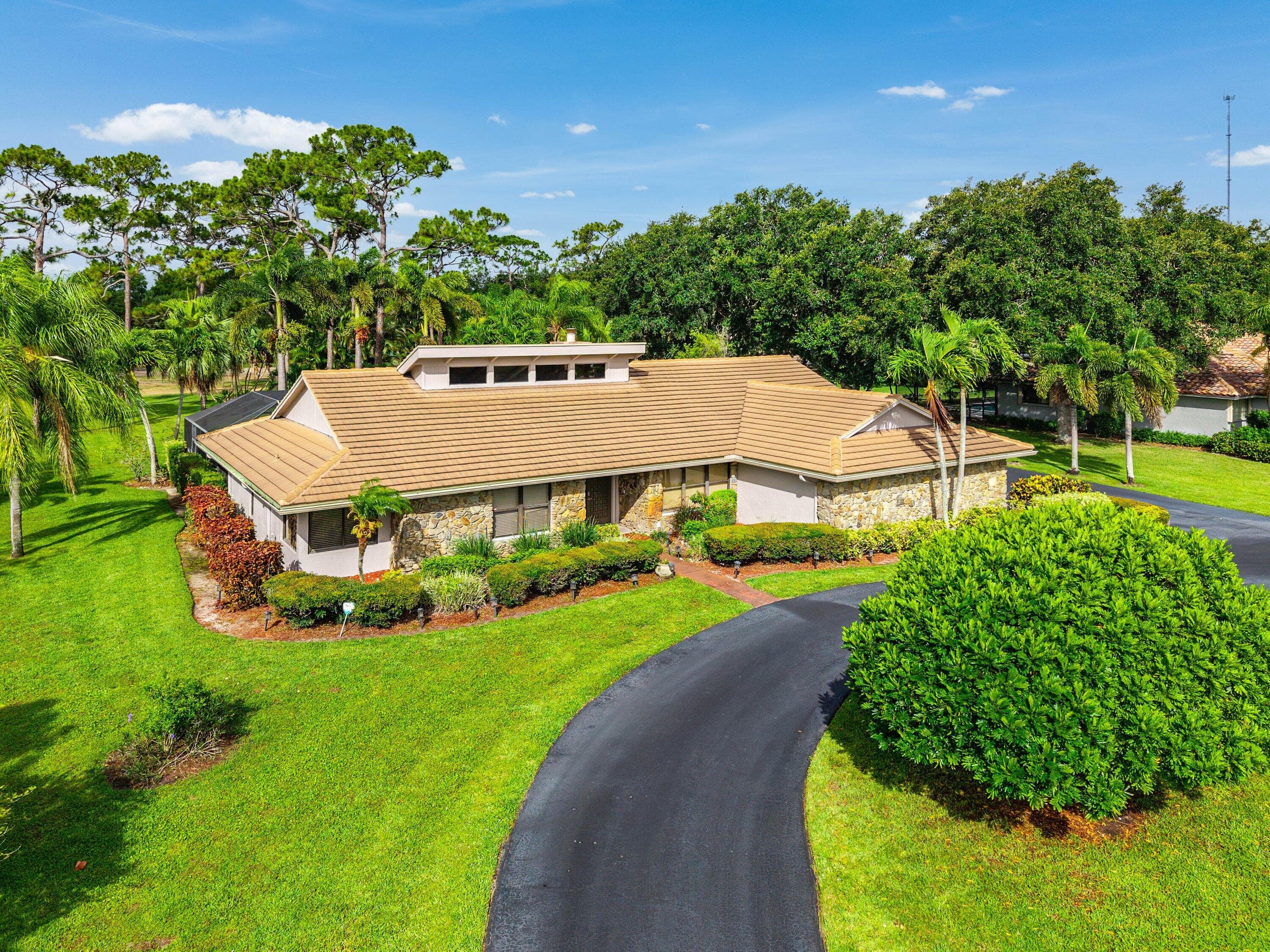9405 Dundee Drive, Lake Worth, FL 33467 — photo 2 of 41