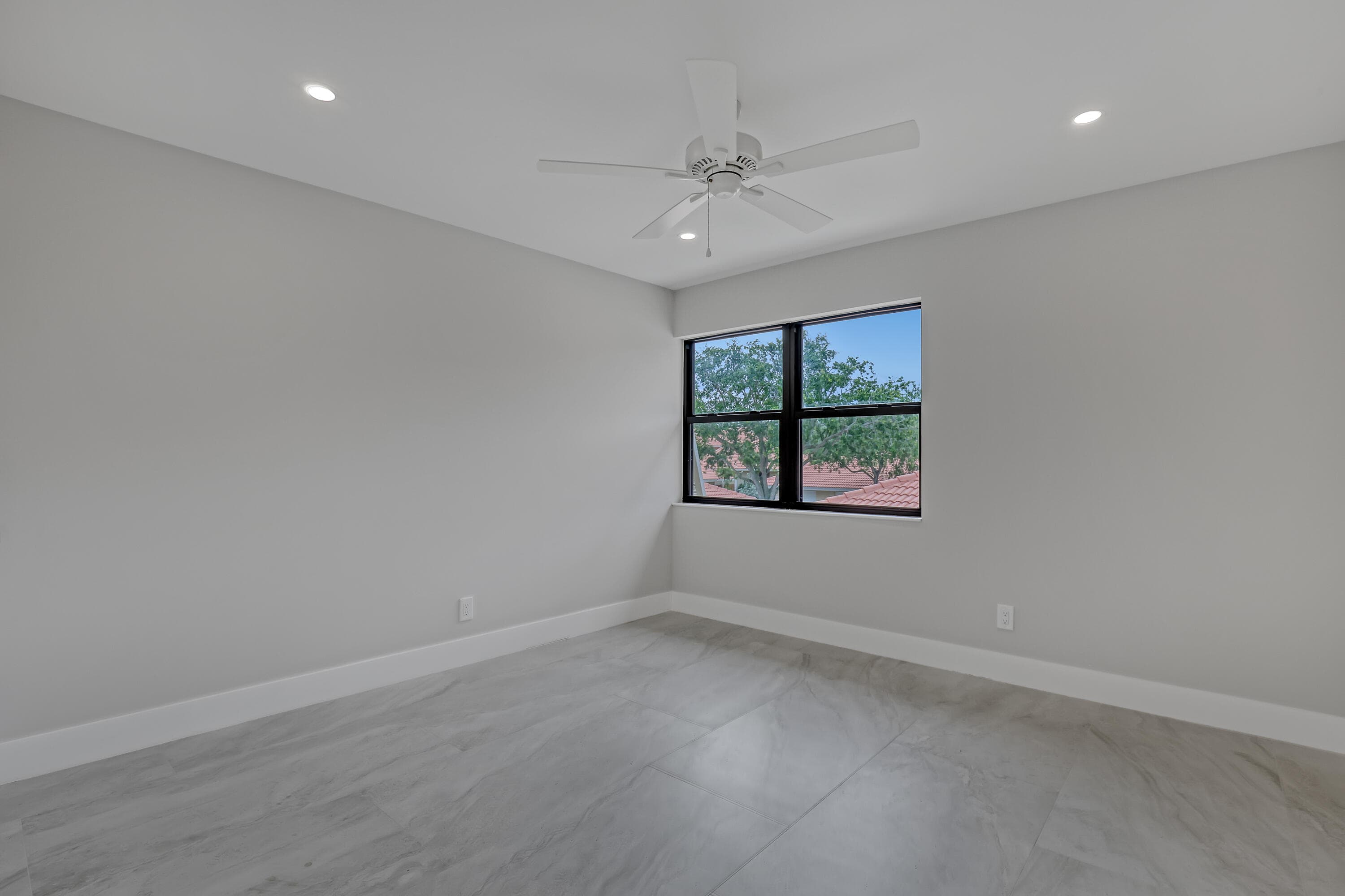 132 Old Meadow Way, Palm Beach Gardens, FL 33418 — photo 28 of 54