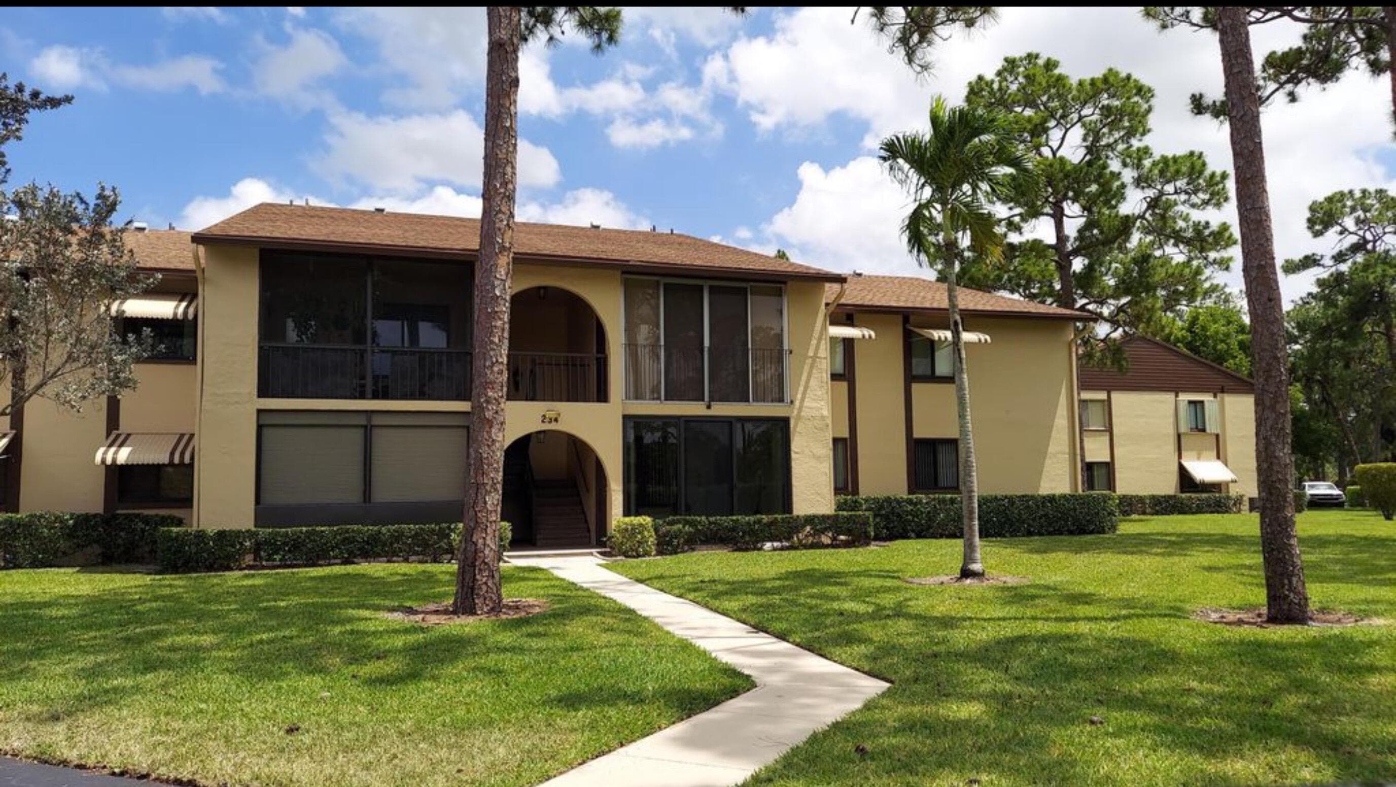 234 Pine Hov D-1, Greenacres, FL 33463 — photo 1 of 11