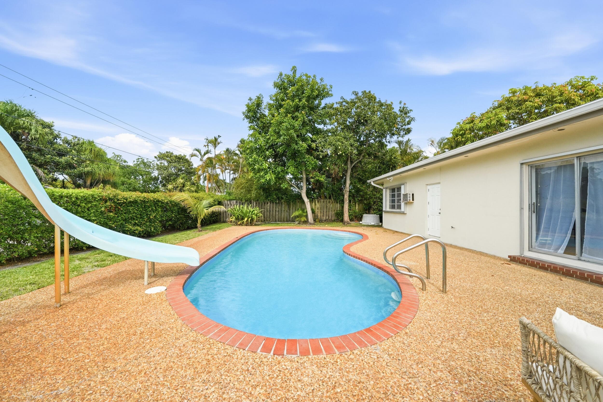 5501 Monroe Street, Hollywood, FL 33021 — photo 9 of 31