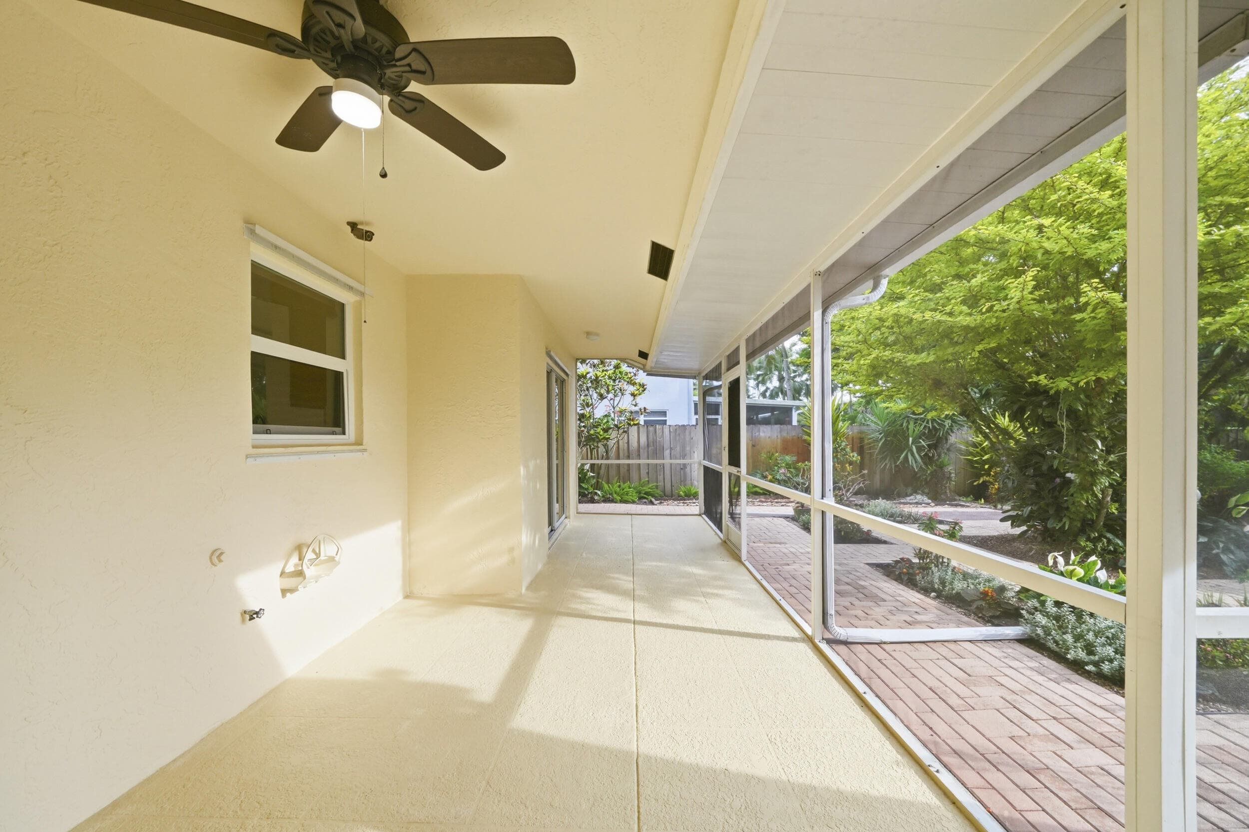 5787 SW 57th Way, Davie, FL 33314 — photo 28 of 40