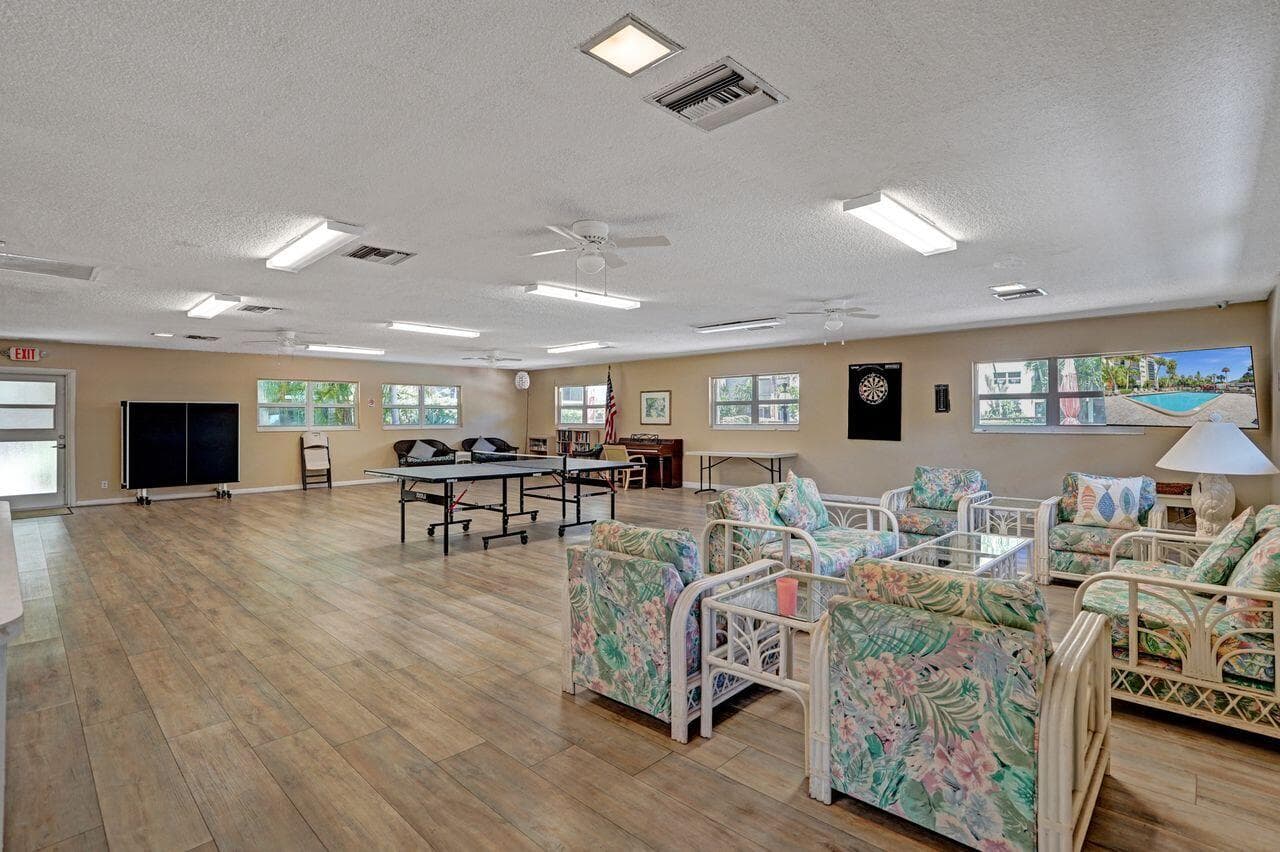 2350 NE 14th St Causeway 205, Pompano Beach, FL 33062 — photo 13 of 16
