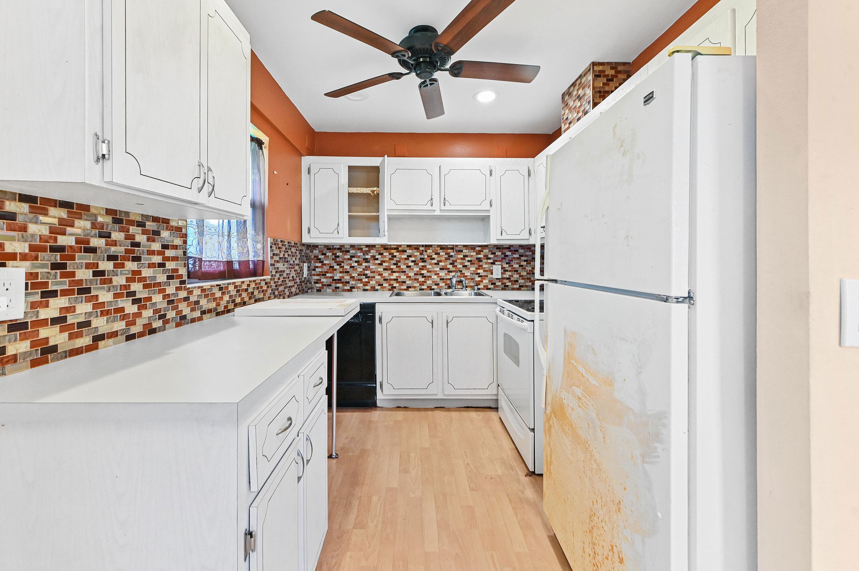 49 Seville C, Delray Beach, FL 33446 — photo 7 of 33