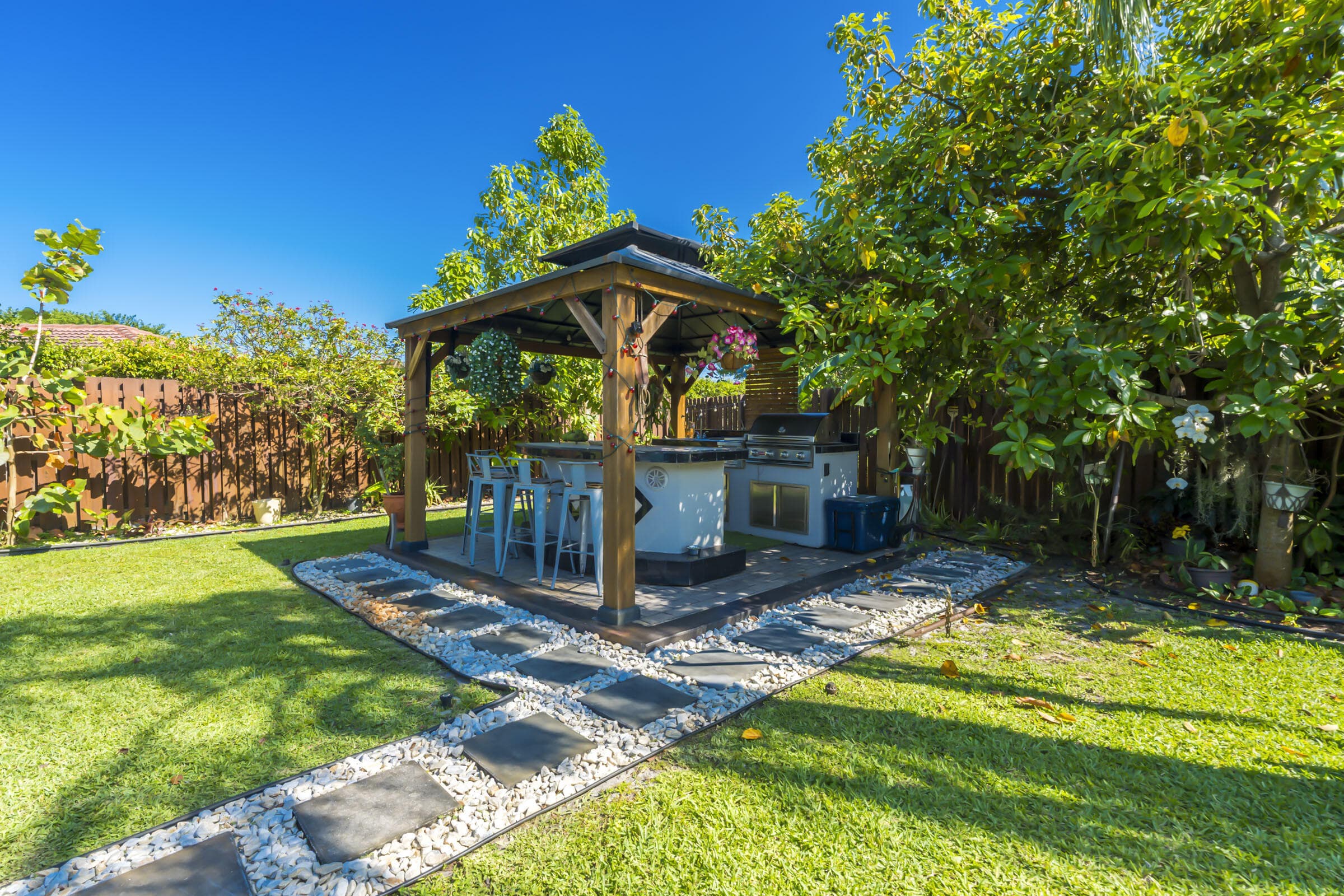 8555 SW 1st Place, Coral Springs, FL 33071 — photo 26 of 34
