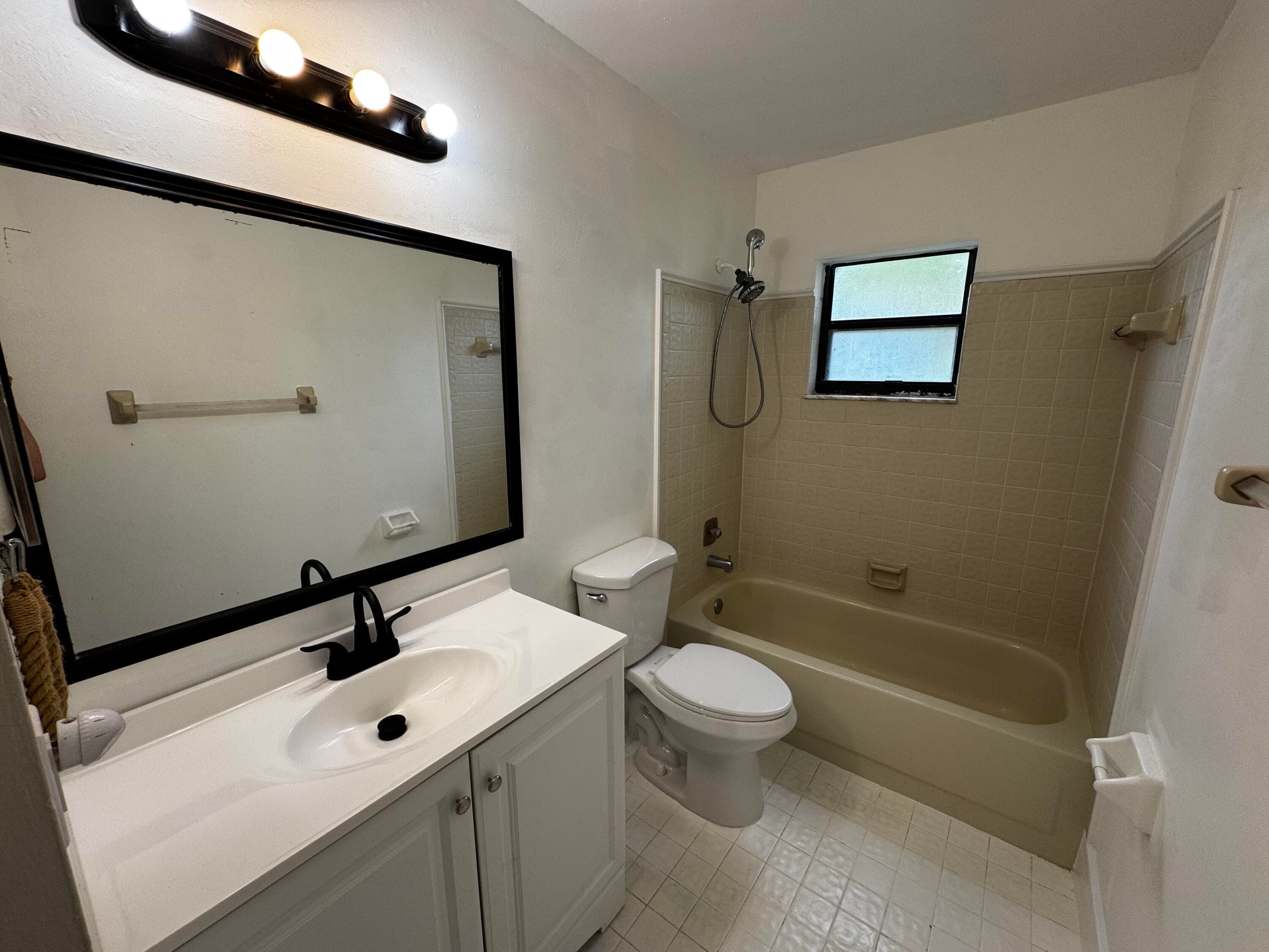 3831 SW 69th Avenue, Miramar, FL 33023 — photo 6 of 19