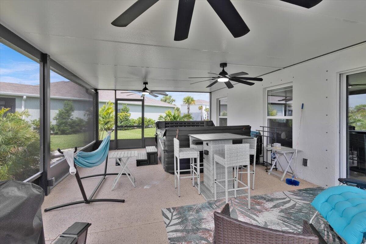 102 Pummelo Place, Fort Pierce, FL 34981 — photo 3 of 38