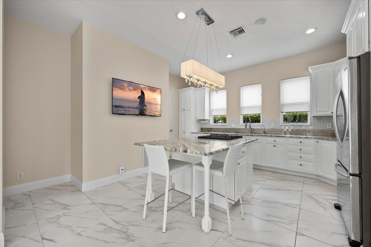 208 Glacier Street, Palm Beach Gardens, FL 33410 — photo 19 of 84