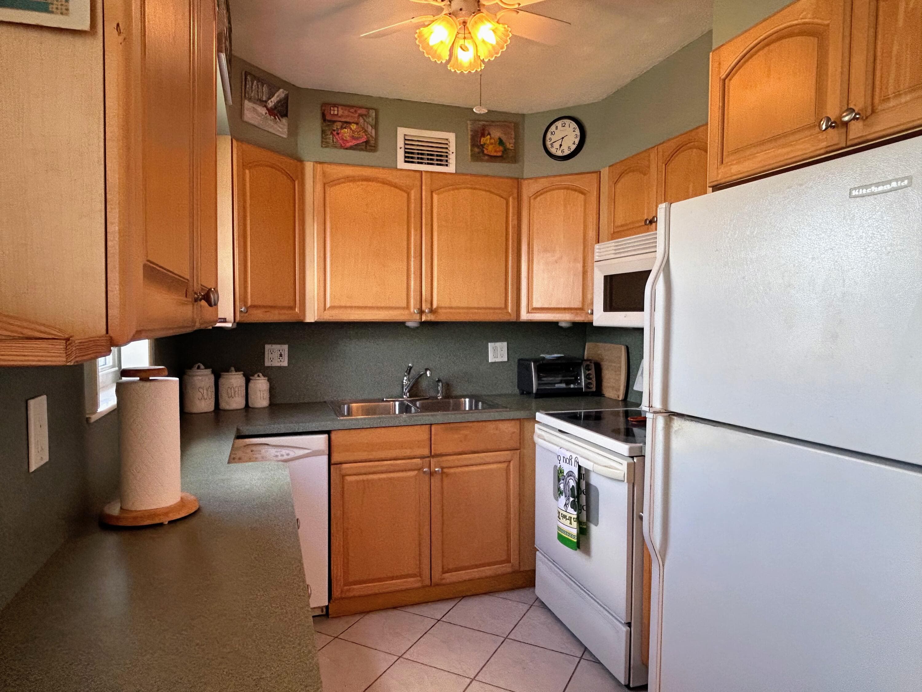 600 Horizons W 101, Boynton Beach, FL 33435 — photo 11 of 50